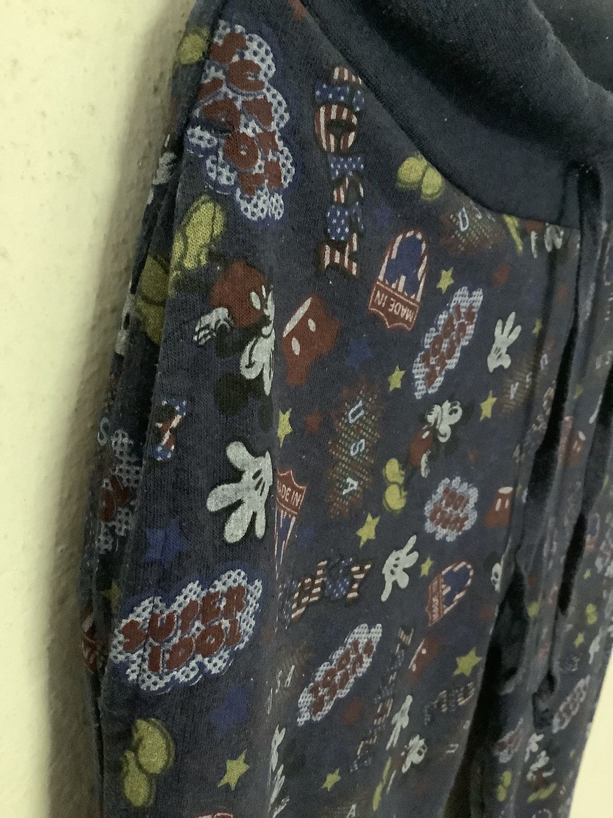 Disney × Vintage Vintage Disney Joggers Size 28" / US 6 / IT 42 - 9 Thumbnail