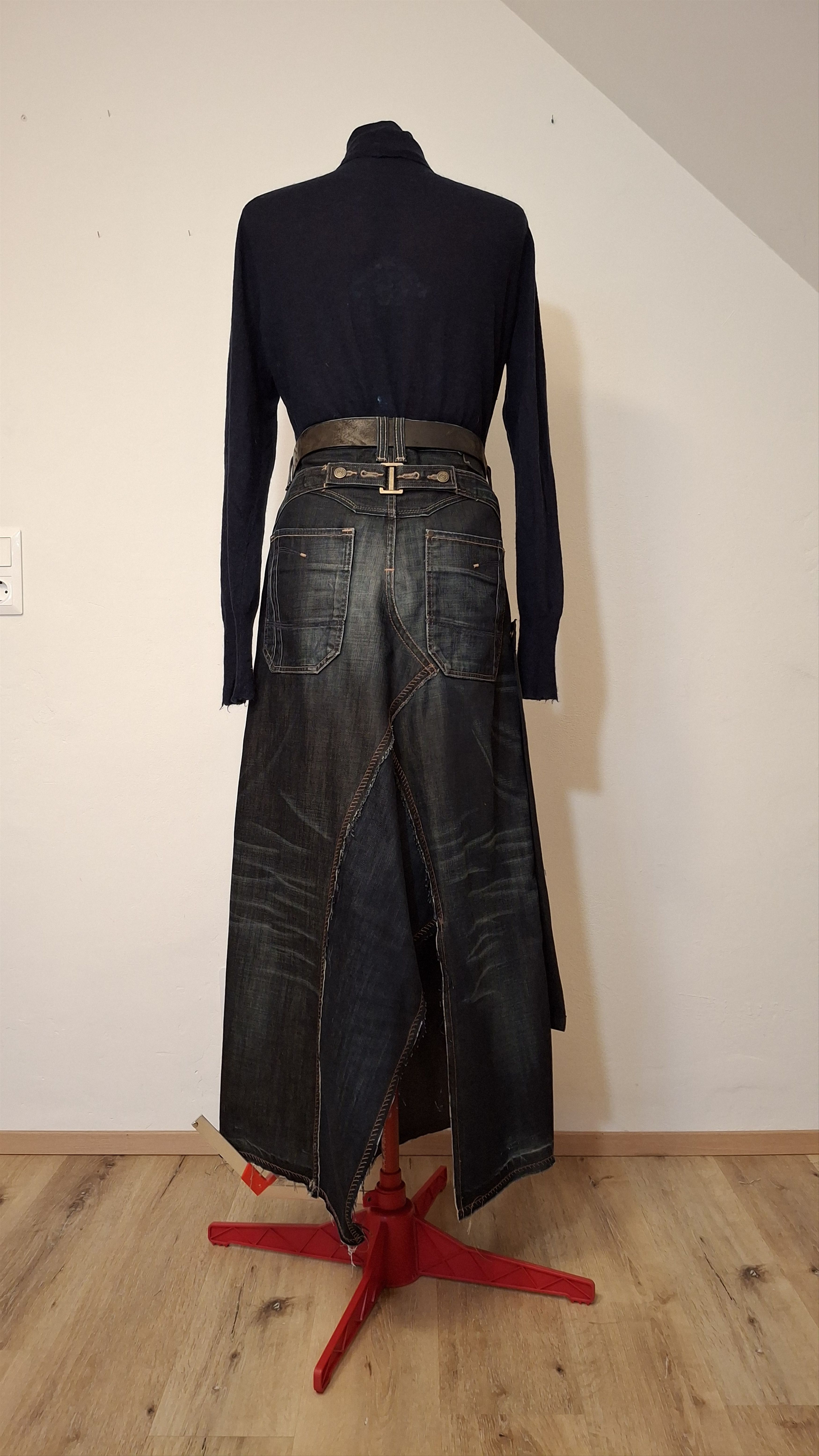 handvaerk Y2K Reworked Denim Maxi Kilt Skirt with Detachable Panel Size 34" / US 12 / IT 48 - 5 Thumbnail