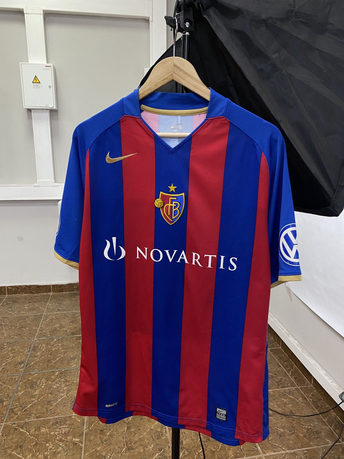 Nike 🇨🇭 Vintage 2009 Nike Alex 50 Basel Jersey Soccer T-Shirt Rare Size US L / EU 52-54 / 3 - 1 Thumbnail