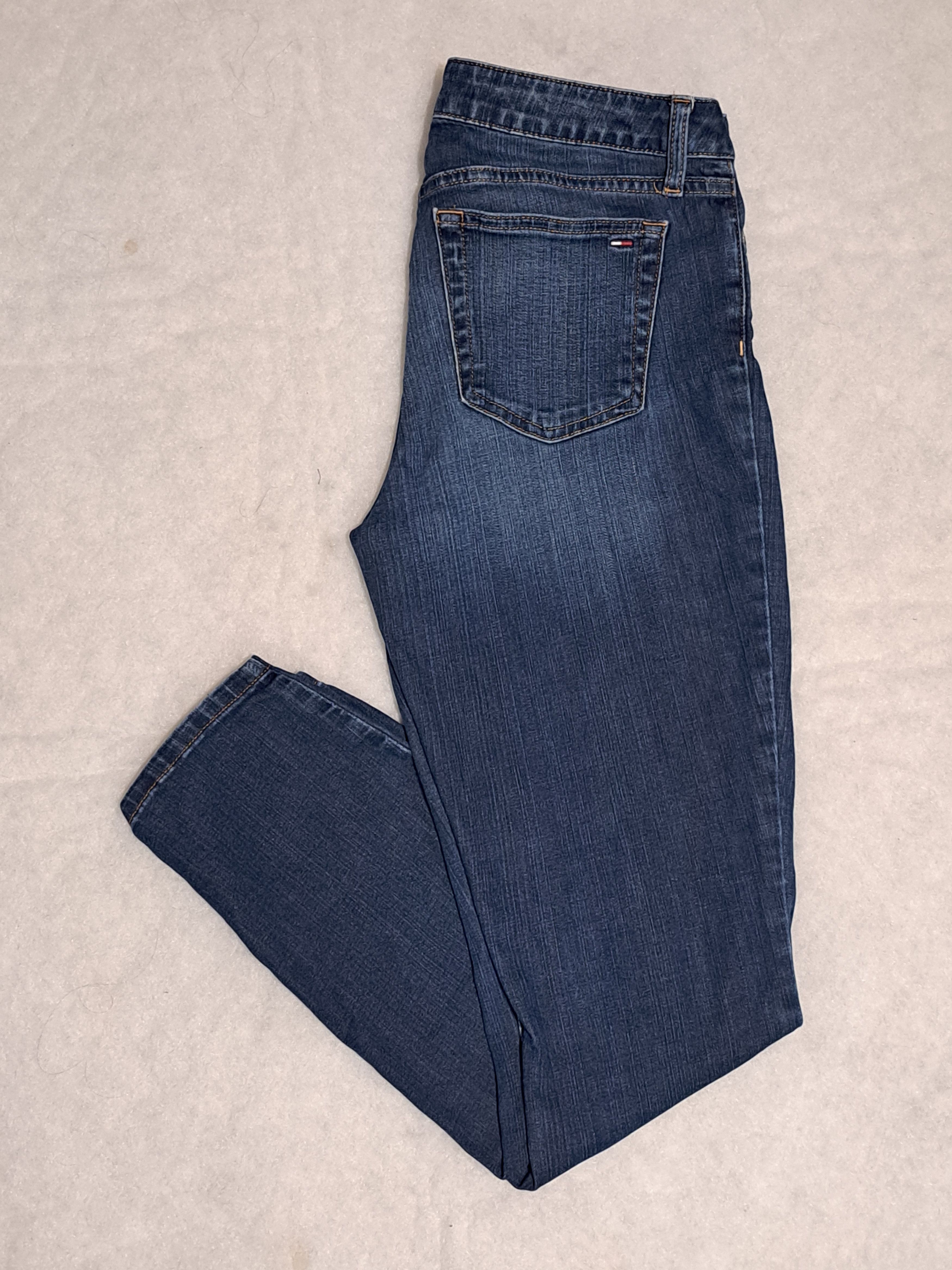 Tommy Hilfiger Tommy Hilfiger woman's jeans denim trousers 6 size. Size 28" / US 6 / IT 42 - 1 Thumbnail
