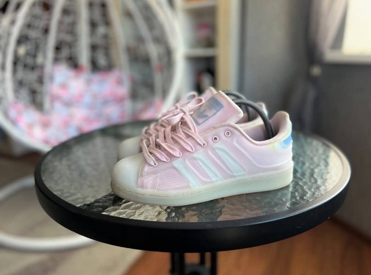 Adidas adidas superstar Size US 8 / EU 41 - 1 Thumbnail