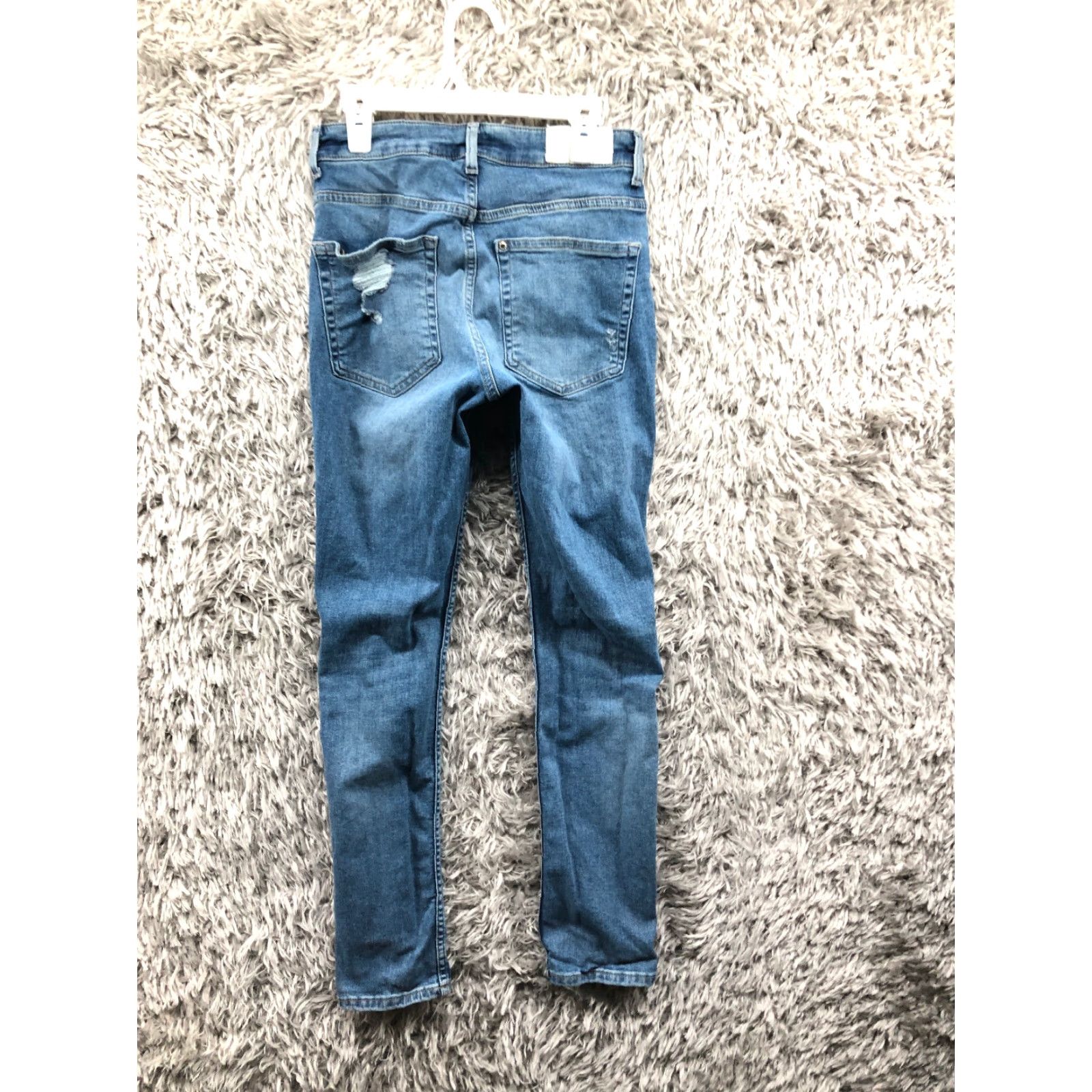 H&M H&M Jeans Skinny Size 26x28 Mens Mid Rise Dark Wash Blue Denim Distressed &Denim Jeans Size US 26 / EU 42 - 5 Thumbnail