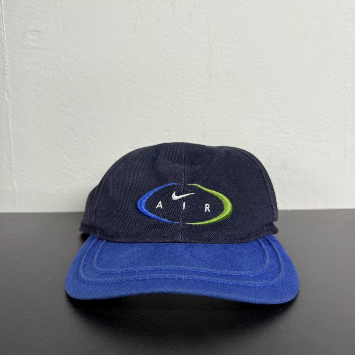 Nike Vintage Nike Air Two Tone Hat Size ONE SIZE - 1 Thumbnail