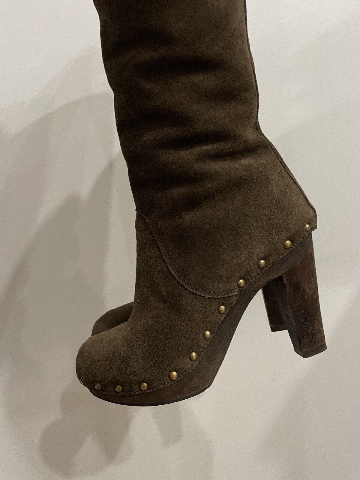 Dolce & Gabbana D&G Dolce & Gabbana High Heel Boots Suede Leather Shearling Size US 7 / IT 37 - 16 Thumbnail