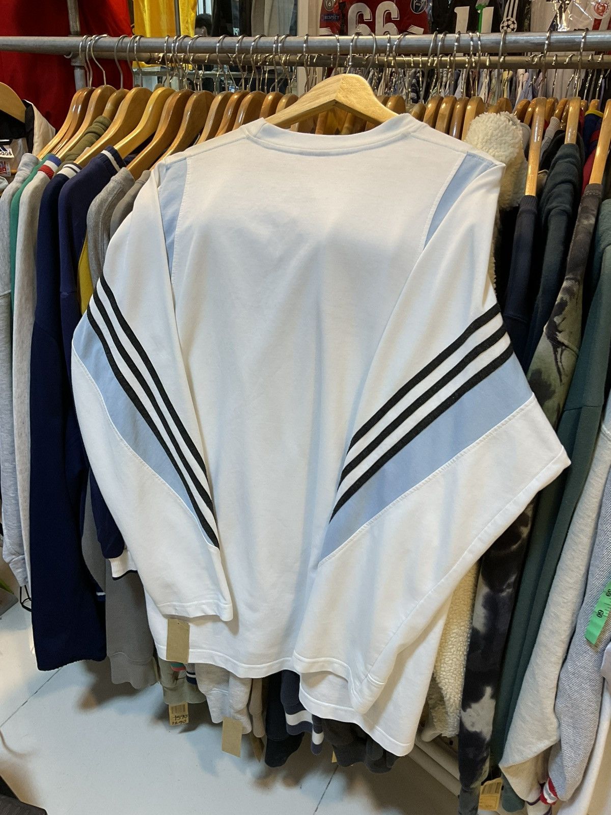 Adidas Vintage Madrid Training Long Sleeves Size US L / EU 52-54 / 3 - 3 Thumbnail