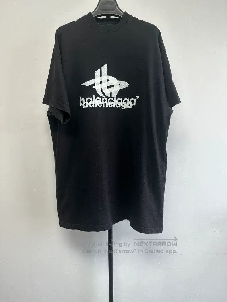Balenciaga Balenciaga Letter Printed Round Neck Short Sleeve T-Shirt Size US S / EU 44-46 / 1 - 1 Thumbnail