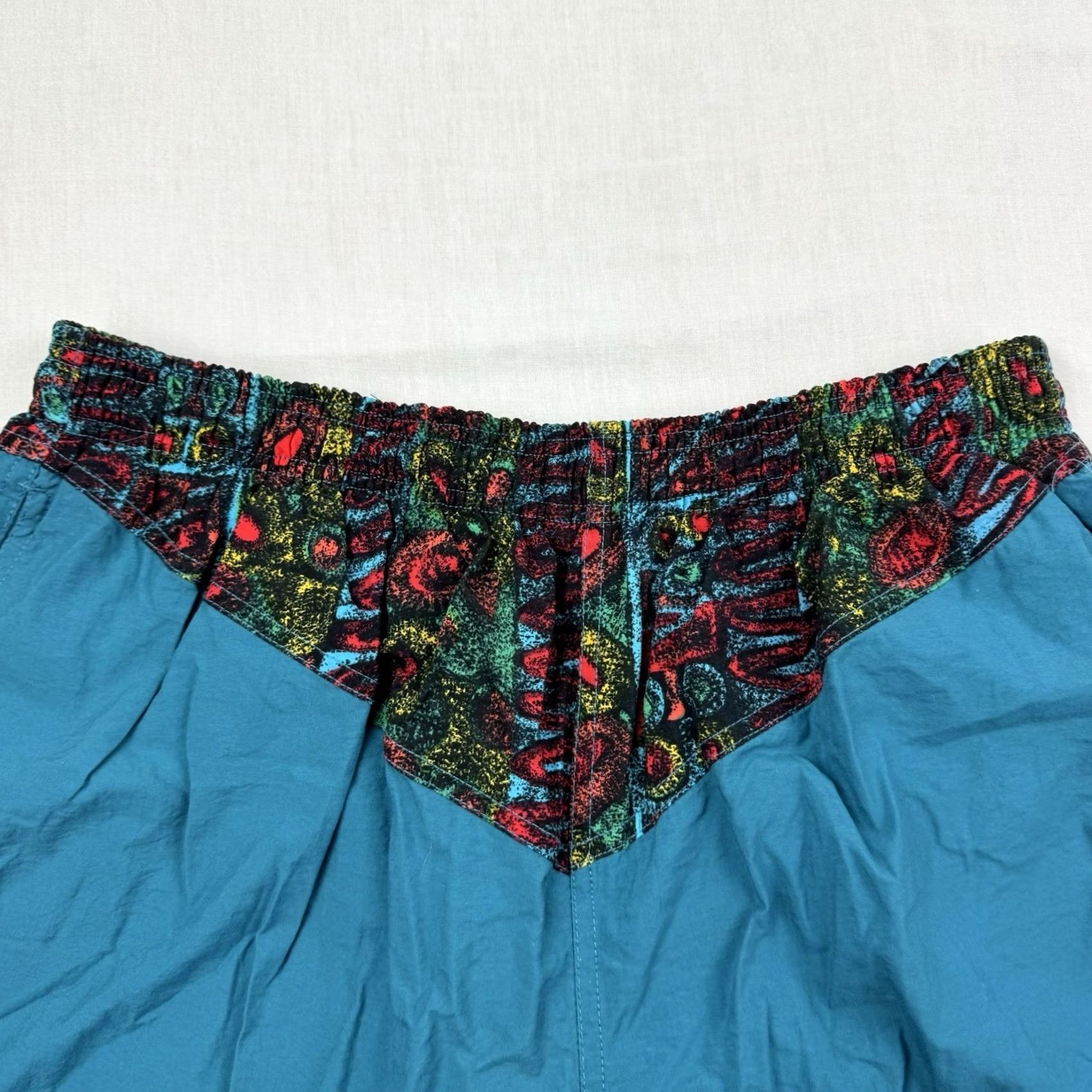 Ocean Pacific VINTAGE Ocean Pacific Trunks Adult XL Beach Swimming Tribal Abstract 90s Blue Mens Size US 36 / EU 52 - 3 Thumbnail