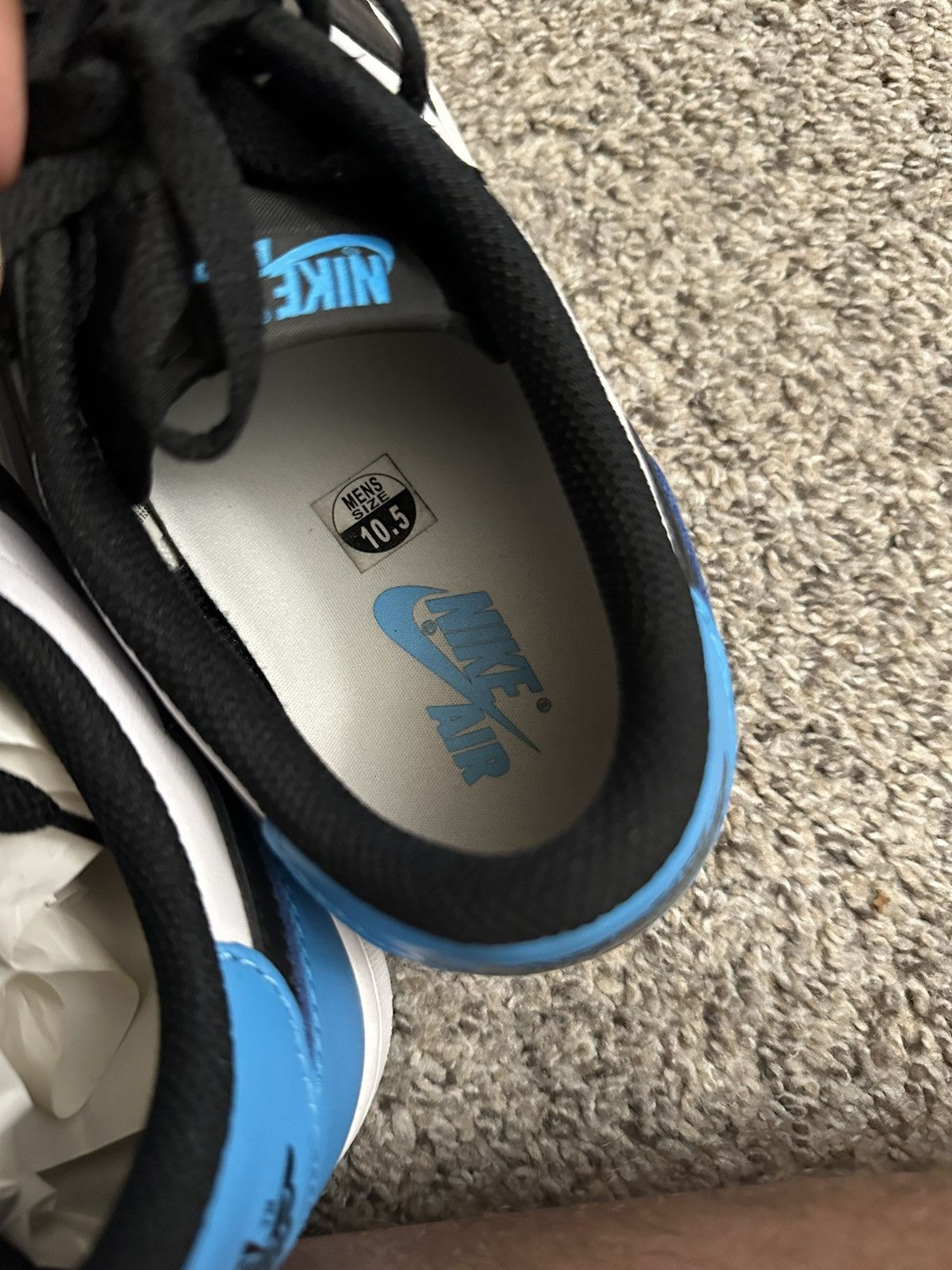 Jordan Brand Air jordan 1 low unc powder white blue black OG - size 10.5 Size US 10.5 / EU 43-44 - 7 Thumbnail