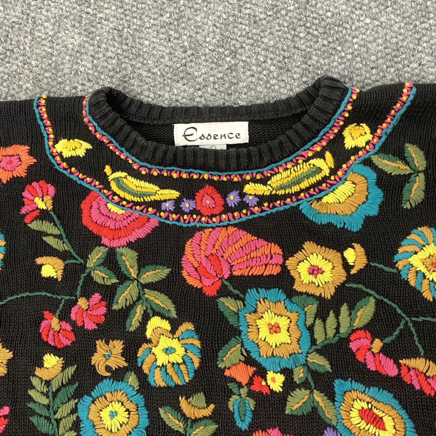 Vintage VINTAGE? Essence Sweater Women Large Black Floral Embroidered Pullover Boho Ramie Cotton Pullover L Floral Embroidered Womens Size L / US 10 / IT 46 - 2 Thumbnail