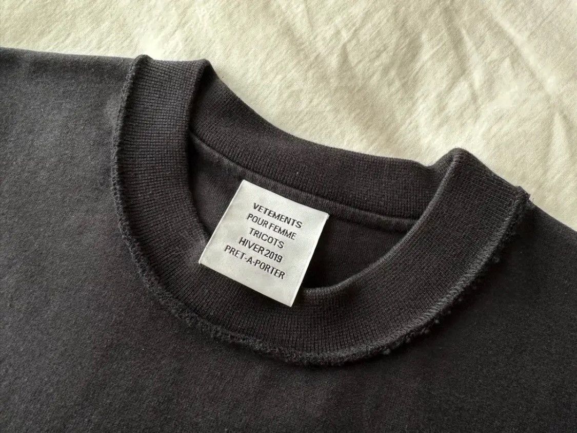 Vetements Vetements Inside Out Back Label T-Shirt Size US XS / EU 42 / 0 - 8 Thumbnail