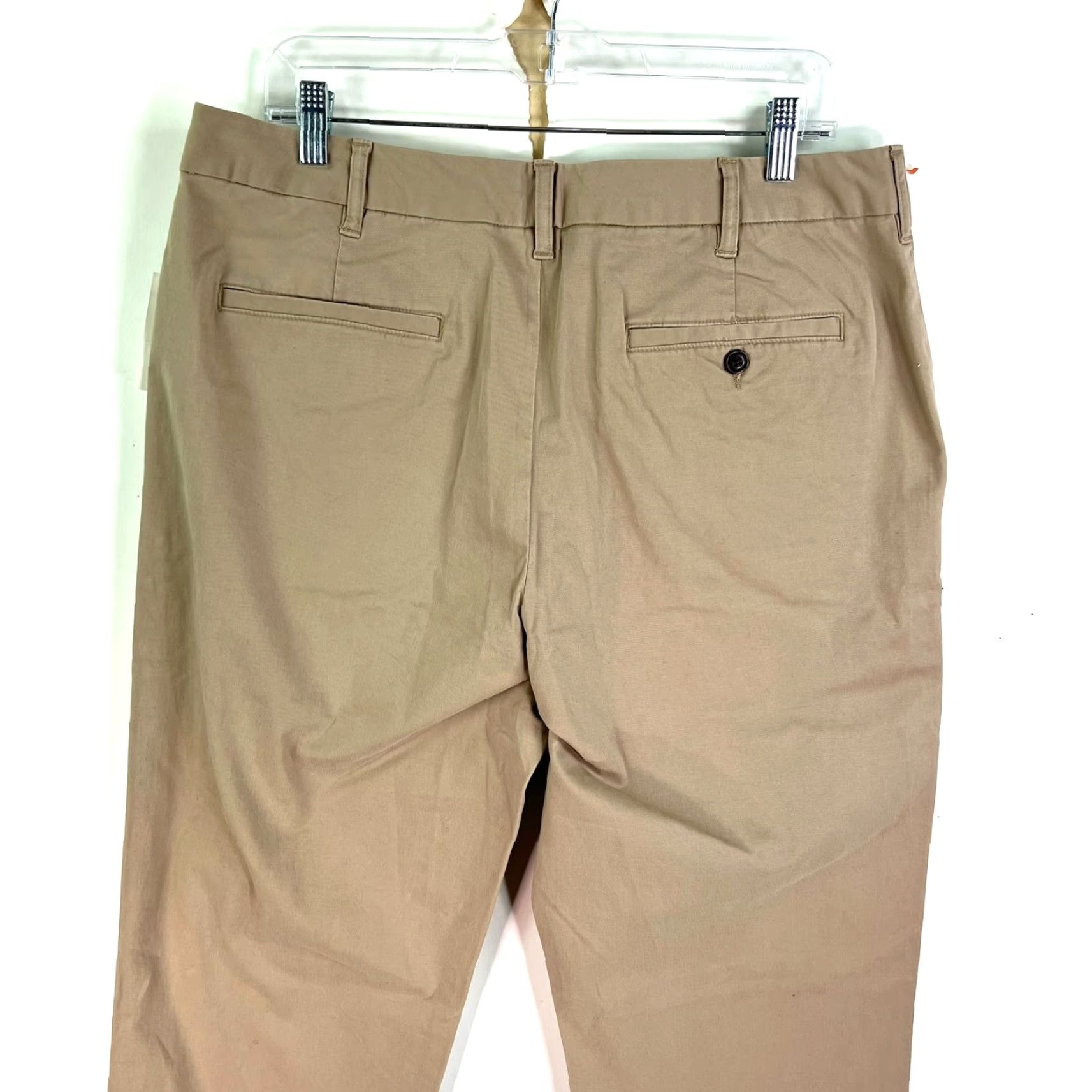 Lands' End Vintage Lands' End Men's Chino Pants Flat Front Khaki Business Casual Regular Fit Size 34 Inseam 34 Size US 34 / EU 50 - 6 Thumbnail
