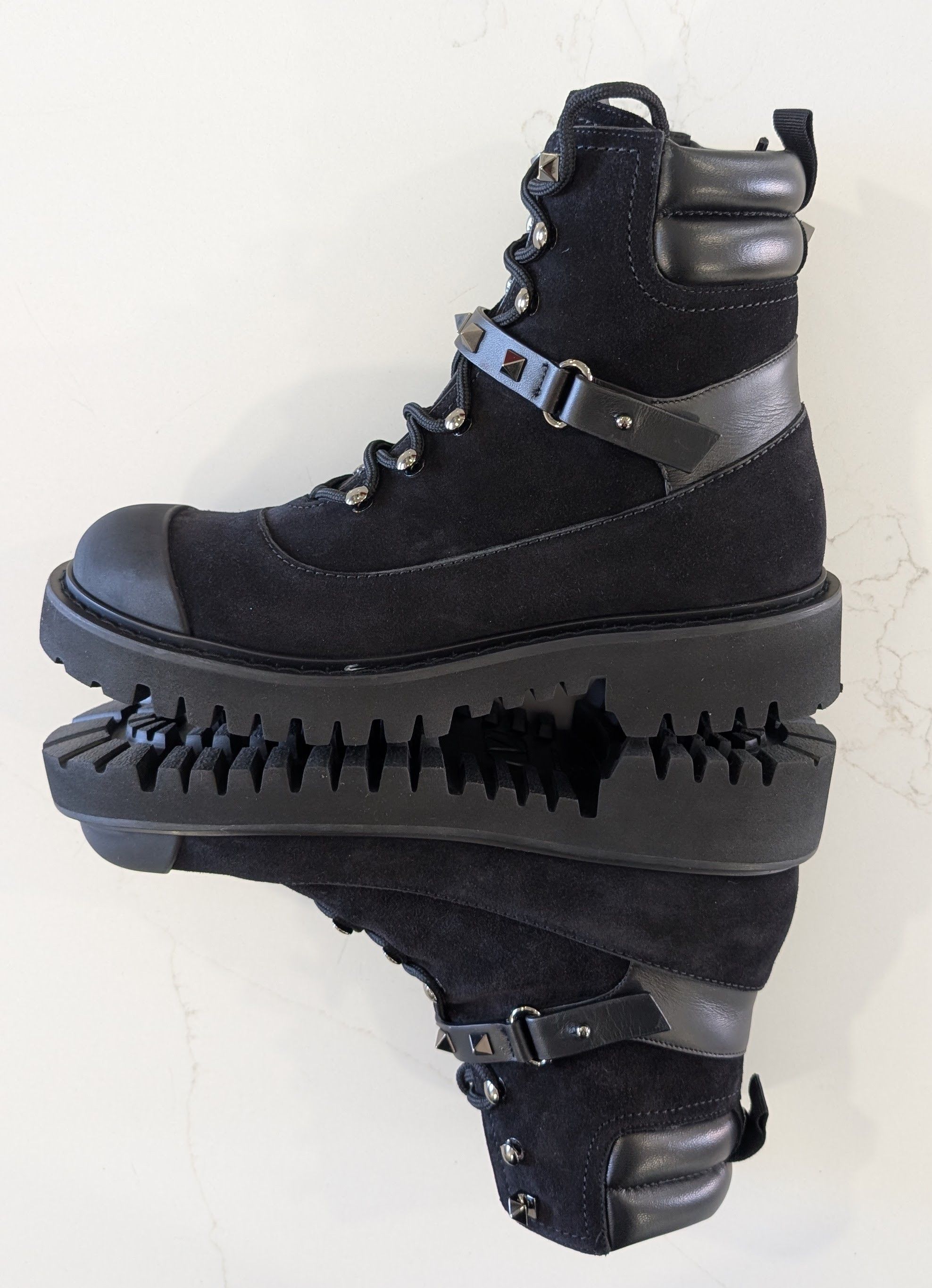 Valentino Valentino Garavani Rockstud Suede Combat Boots EU 36.5 Size US 6.5 / IT 36.5 - 14 Thumbnail