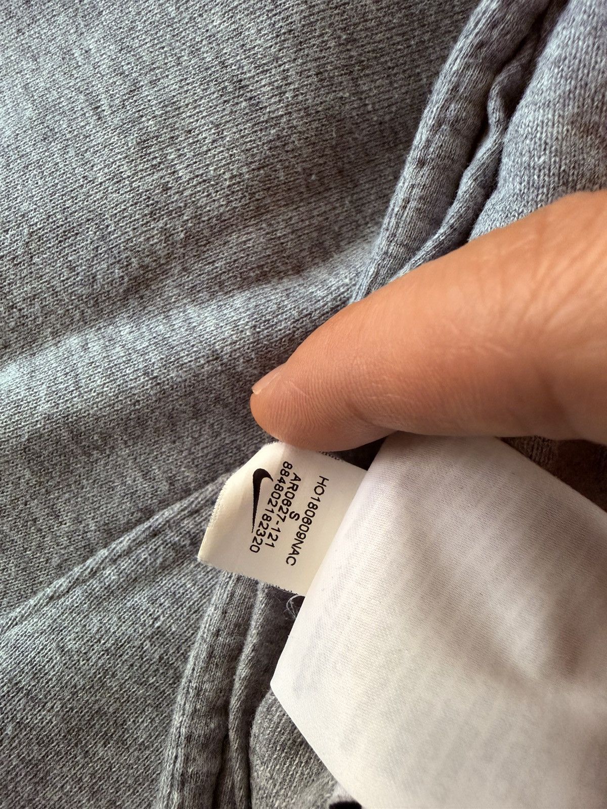 Fear of God × Nike Fear of God x Nike Reversible Shorts Grey/Summit White Size US 32 / EU 48 - 11 Thumbnail