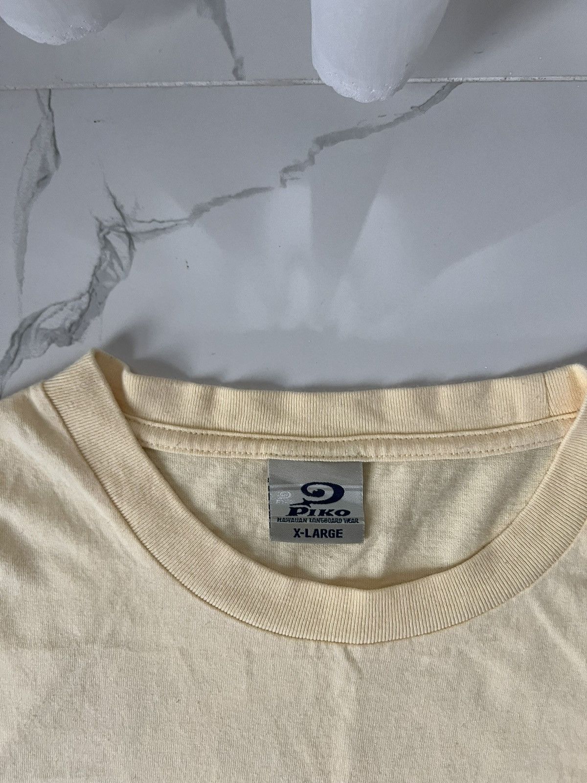 Vintage 00’s PIKO RARE HAWAIIAN LONGBOARD WEAR RETRO SURF TEE Y2K Size US XL / EU 56 / 4 - 6 Thumbnail