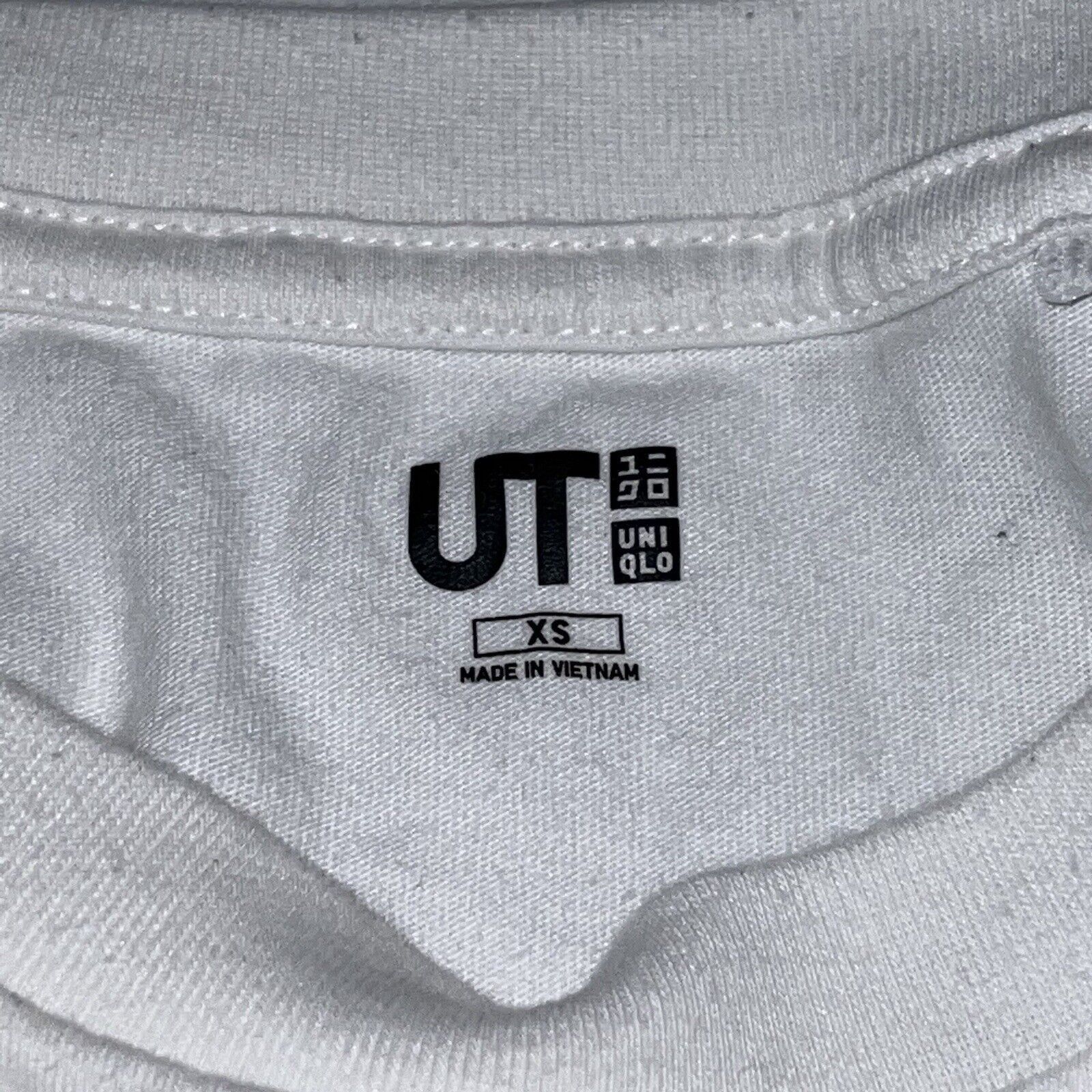 Uniqlo Uniqlo Demon Slayer Shirt Men's XS White Anime Manga Series Size US XS / EU 42 / 0 - 5 Thumbnail
