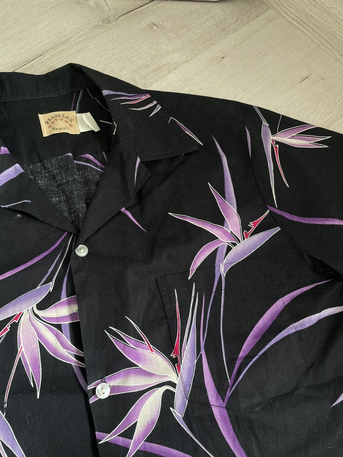 Vintage Vintage Y2k Hawaii Shirt With Flowers Made In USA 2000s Size US L / EU 52-54 / 3 - 6 Thumbnail