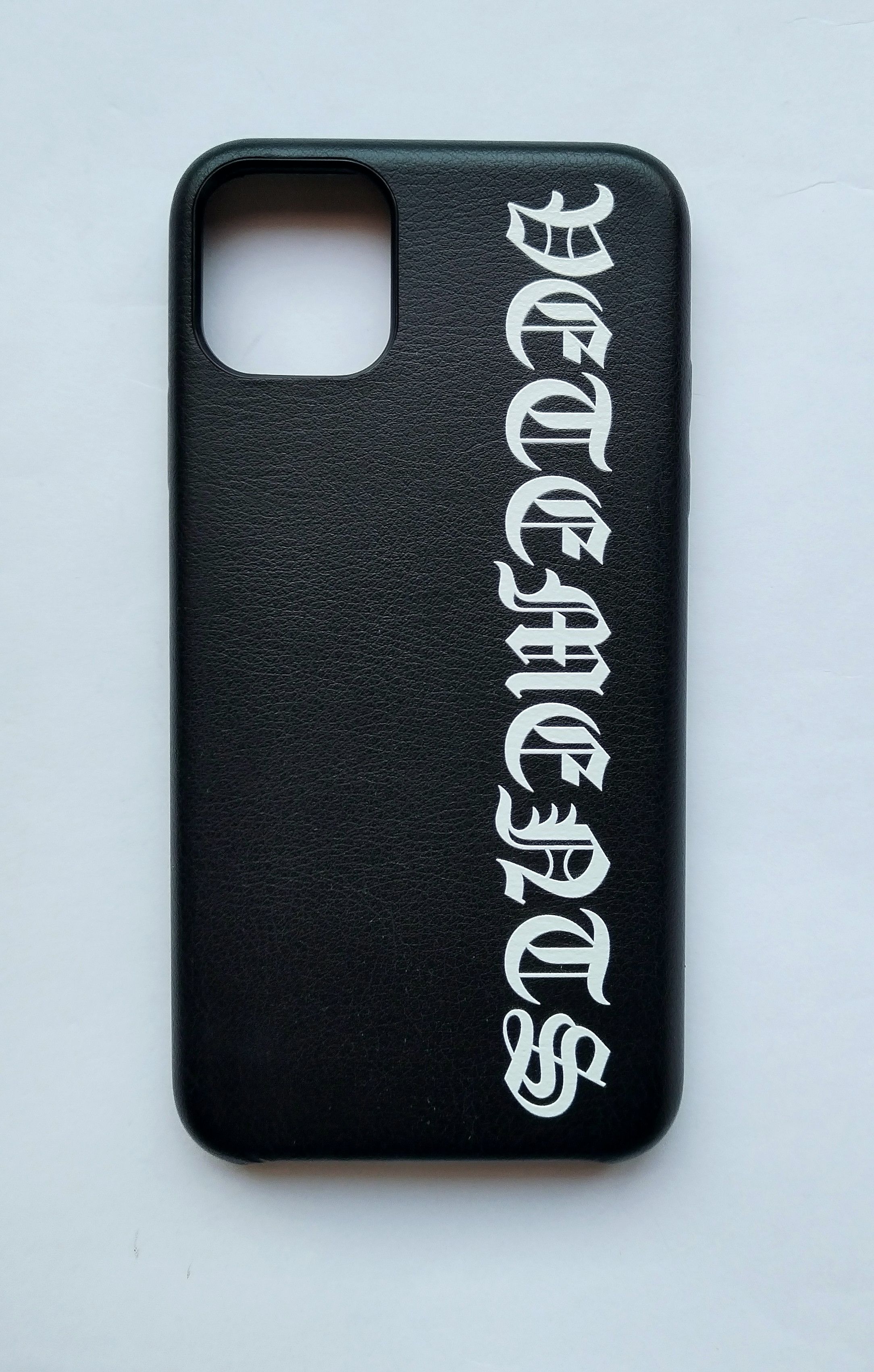 Vetements Iphone 11 Pro Max case w Goth letters Size ONE SIZE - 4 Thumbnail