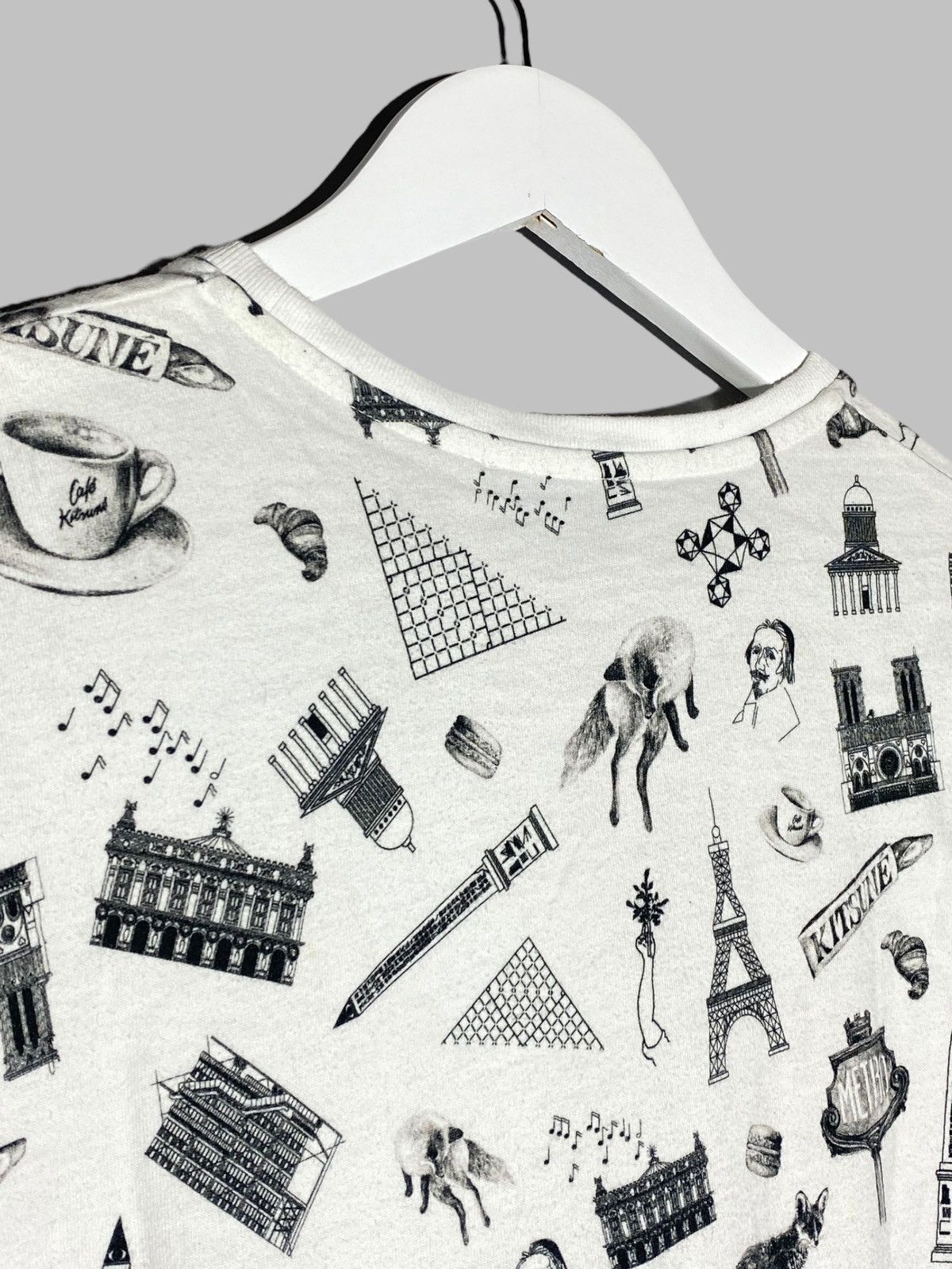 Maison Kitsune Maison Kitsune Overprint Short Sleeve T-shirt Size US M / EU 48-50 / 2 - 6 Thumbnail