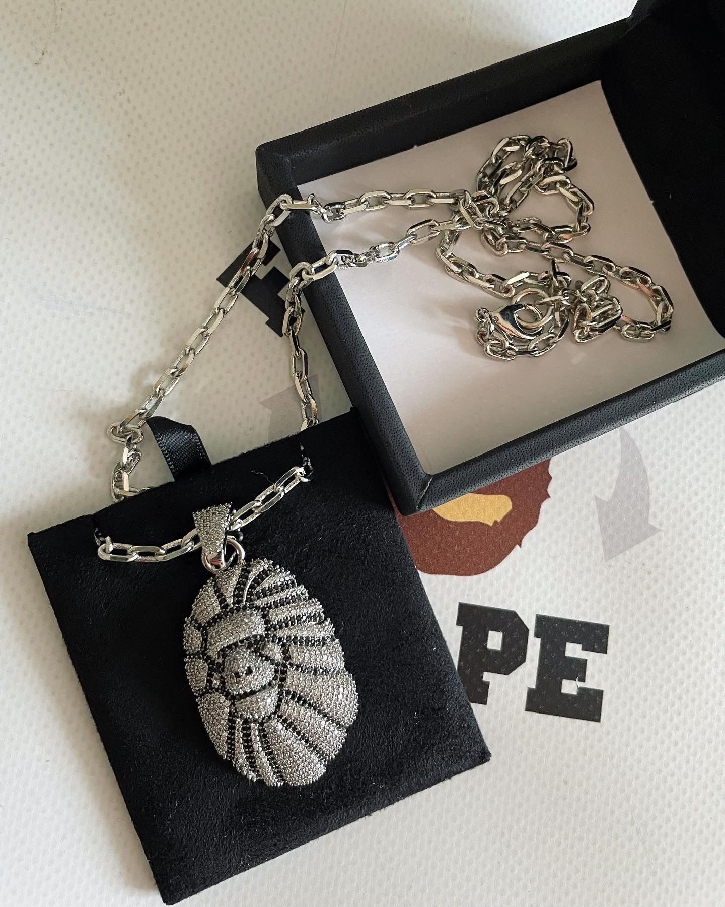 Bape BAPE APE HEAD CRYSTAL STONE NECKLACE (Edition of 100) Size ONE SIZE - 2 Thumbnail