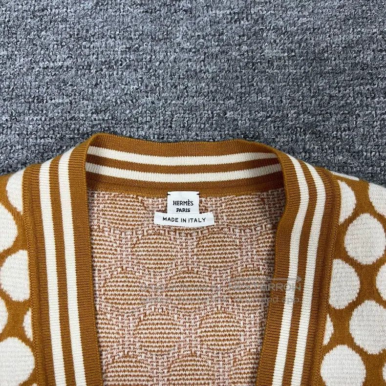 Hermes Hermes Polka Dot Wool Knit Cardigan Size XS / US 0-2 / IT 36-38 - 5 Thumbnail