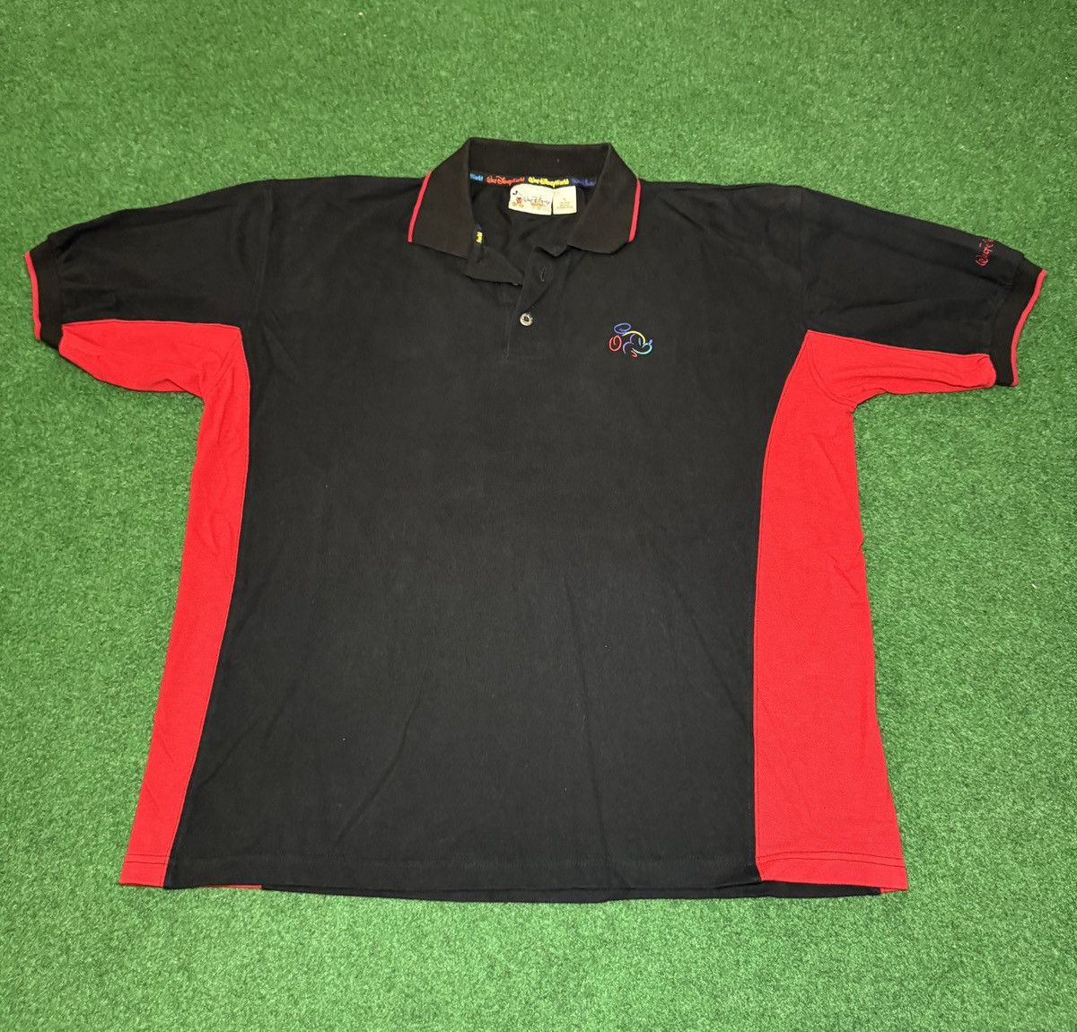 Disney Vintage 90s Walt Disney World Mickey Mouse XL Polo Shirt Size US XL / EU 56 / 4 - 1 Thumbnail