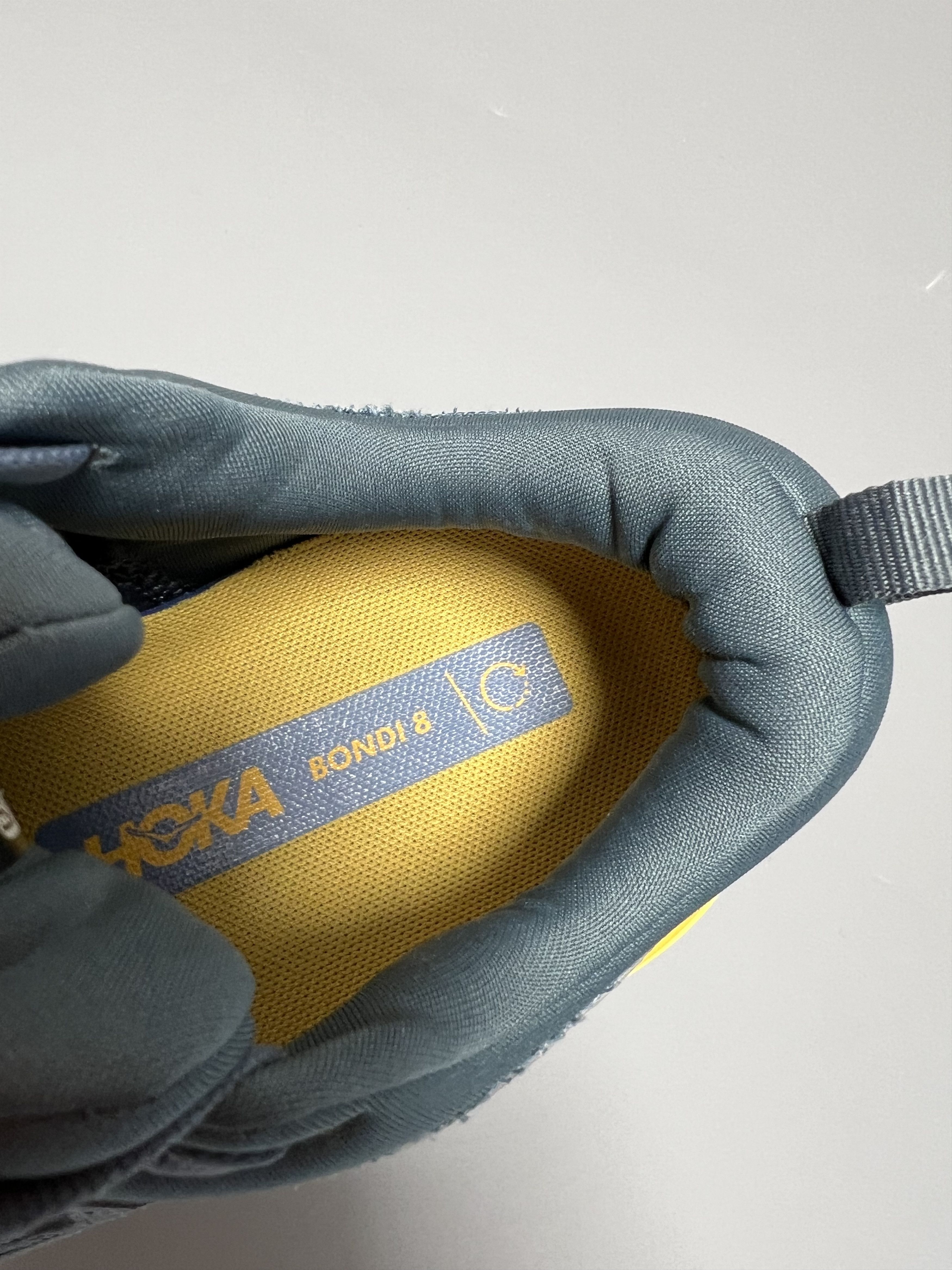 Hoka 8.5 EE Hoka One One Bondi 8 Wide Running Shoes Gym Walking Size US 8.5 / EU 41-42 - 17 Thumbnail