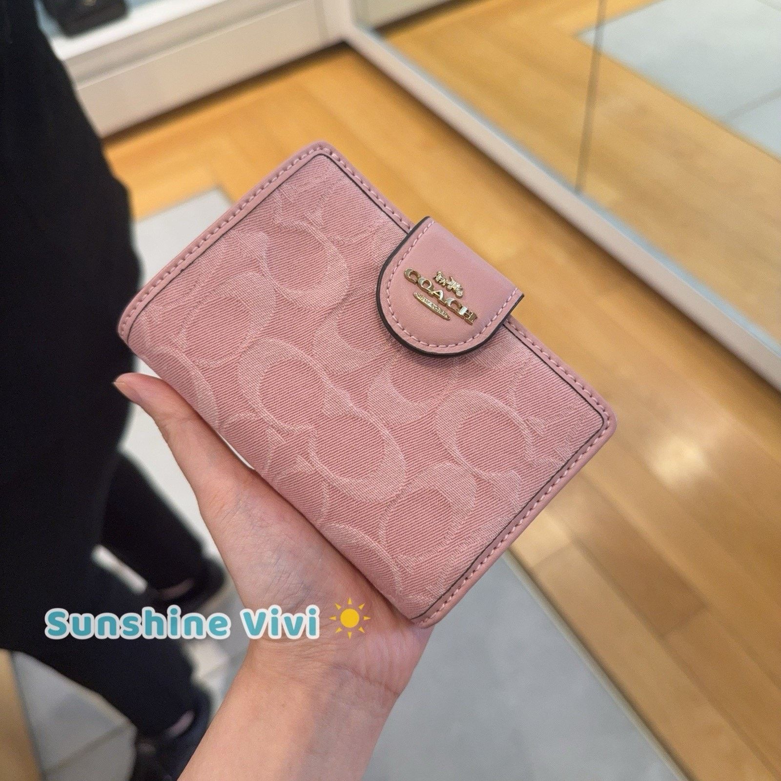 Coach NWT Coach Medium Corner Zip Wallet denim CDF13 Light Pink Size ONE SIZE - 5 Thumbnail