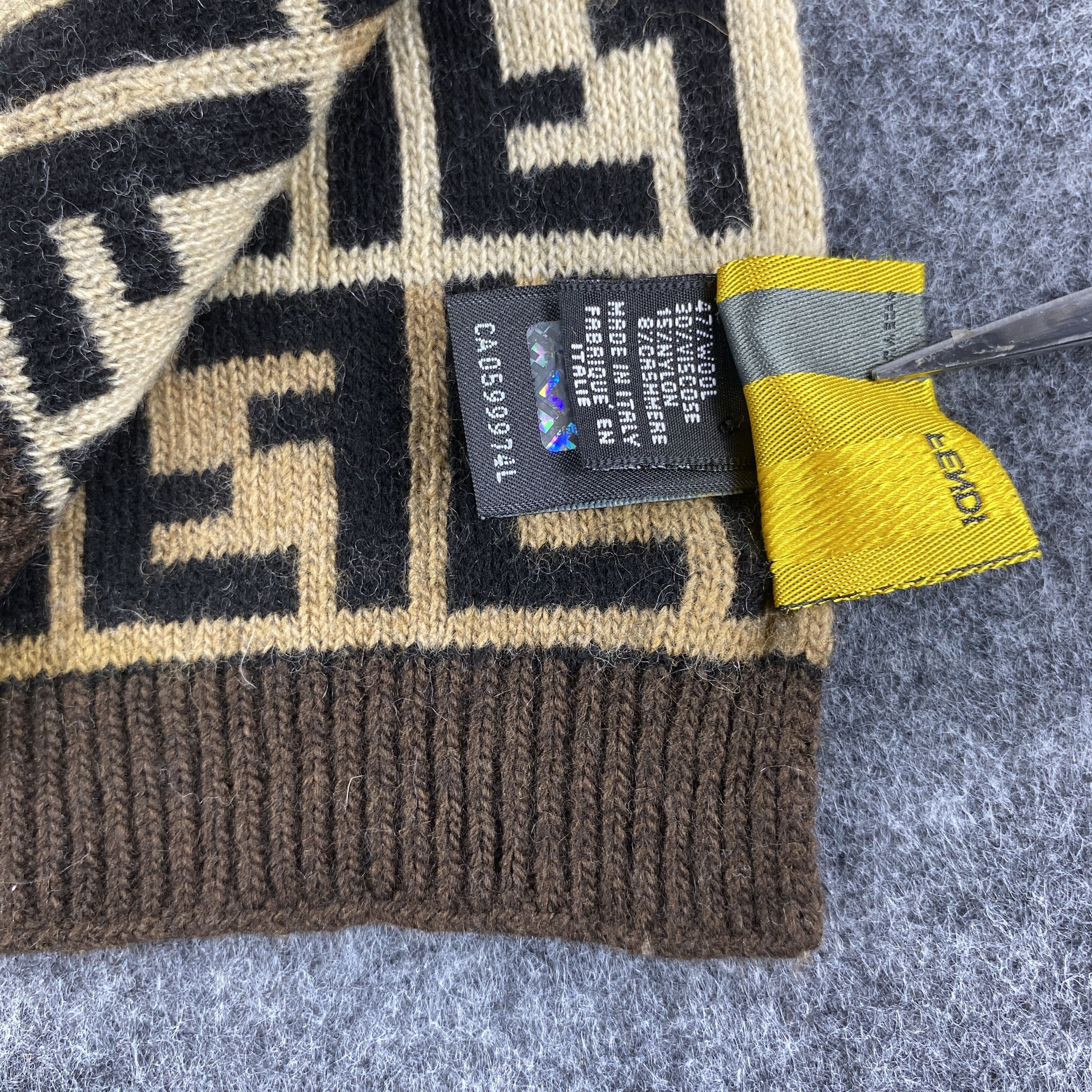 Fendi × Vintage FENDI Scarf # Muffler # Neckwear # D550 Size ONE SIZE - 3 Thumbnail