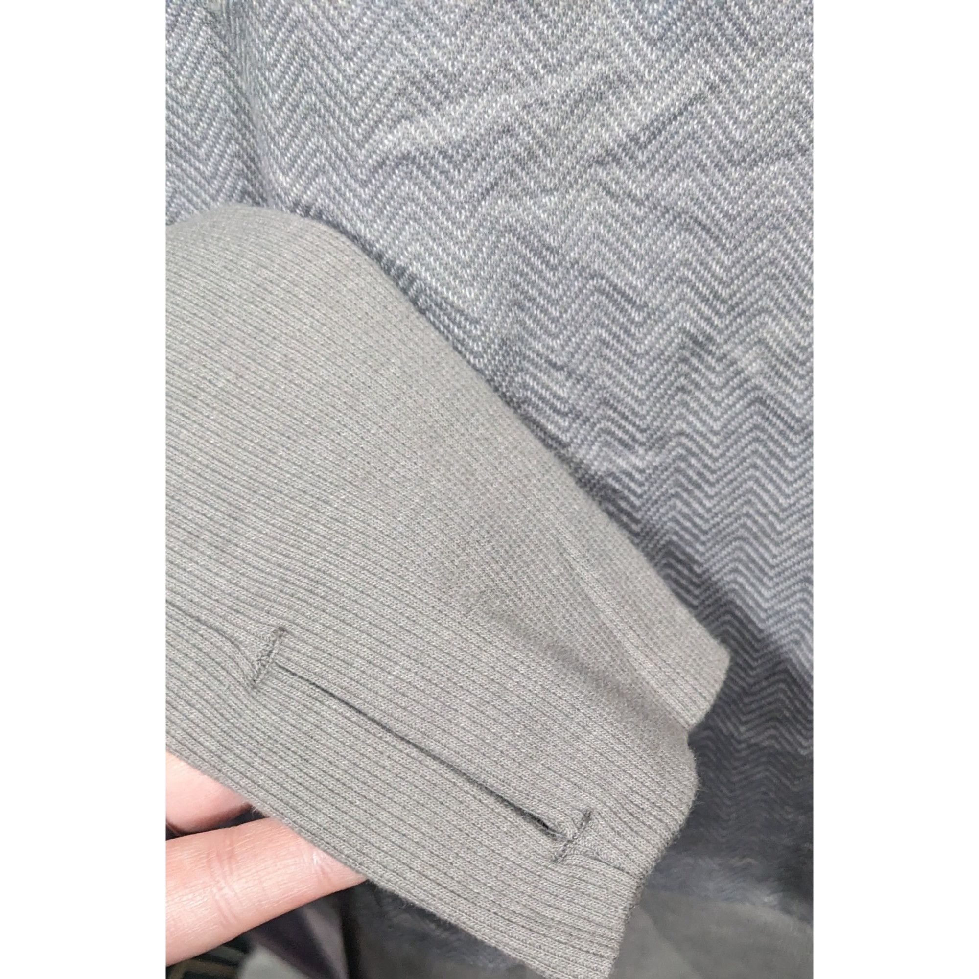 Avia Avia Athleisure Grey Cowl Neck Long Sleeve Top Size S / US 4 / IT 40 - 9 Thumbnail