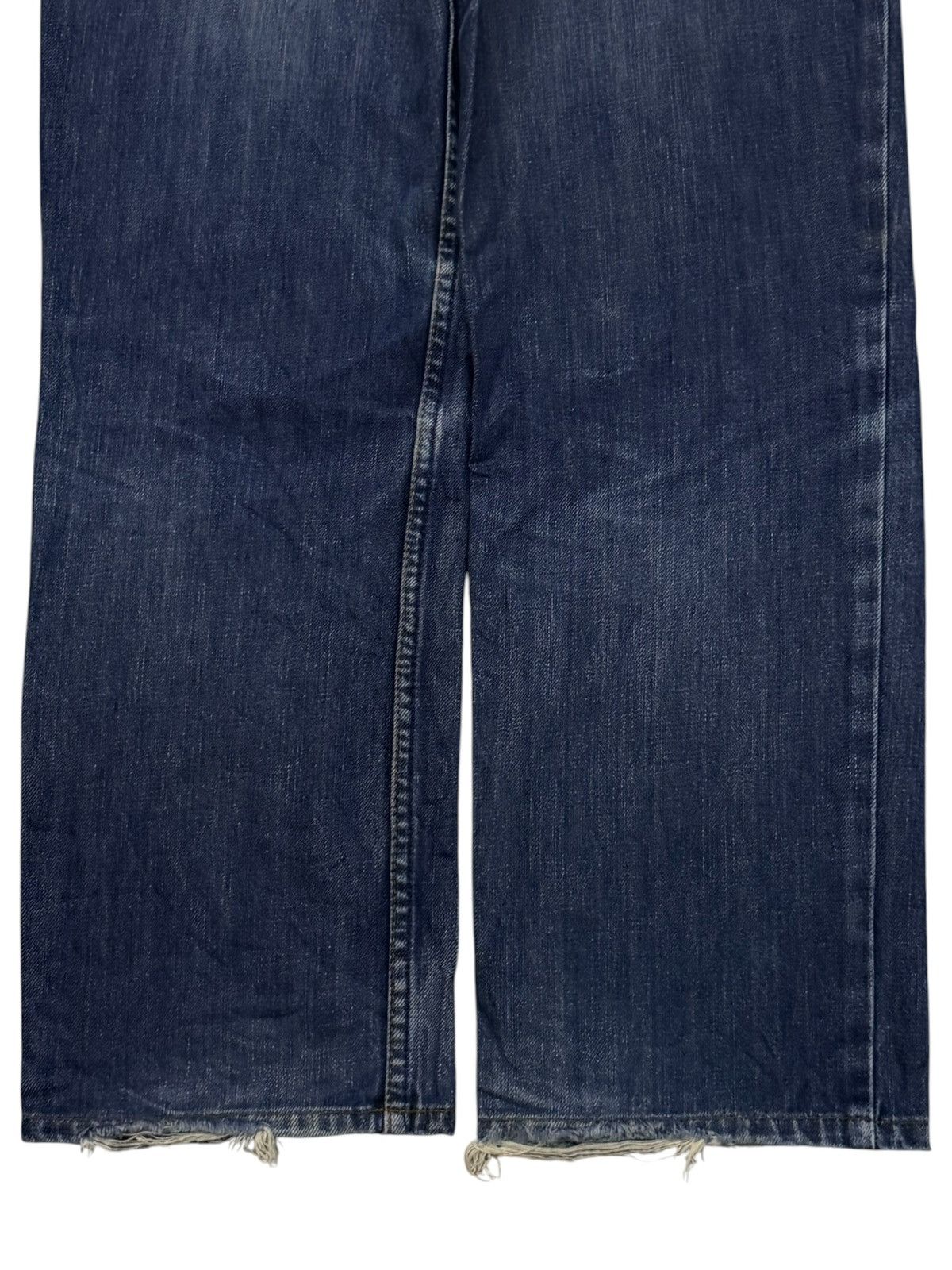 Levi's Vintage Levi’s W515 Made In Japan | Relaxed Straight | W27 Size US 27 - 7 Thumbnail