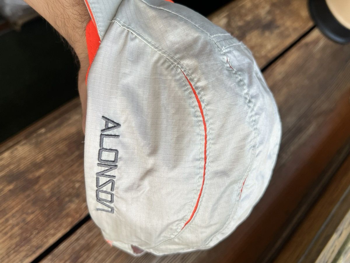 Vintage Vintage Vodafone McLaren Mercedes Racing Cap Hat Size ONE SIZE - 6 Thumbnail