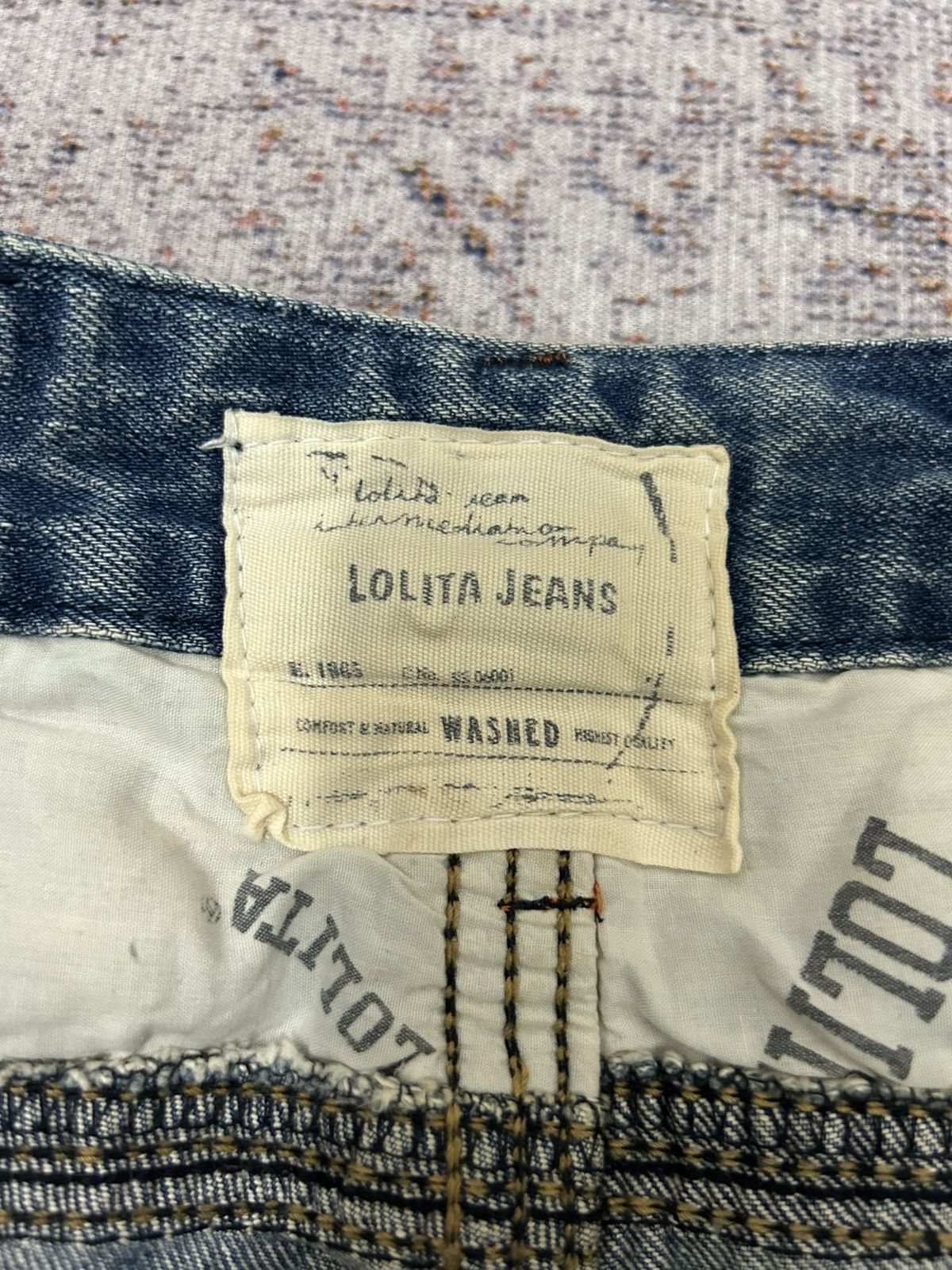 If Six Was Nine Lolita Distressed Doublle Pocket back Short Jeans Size US 33 - 15 Thumbnail