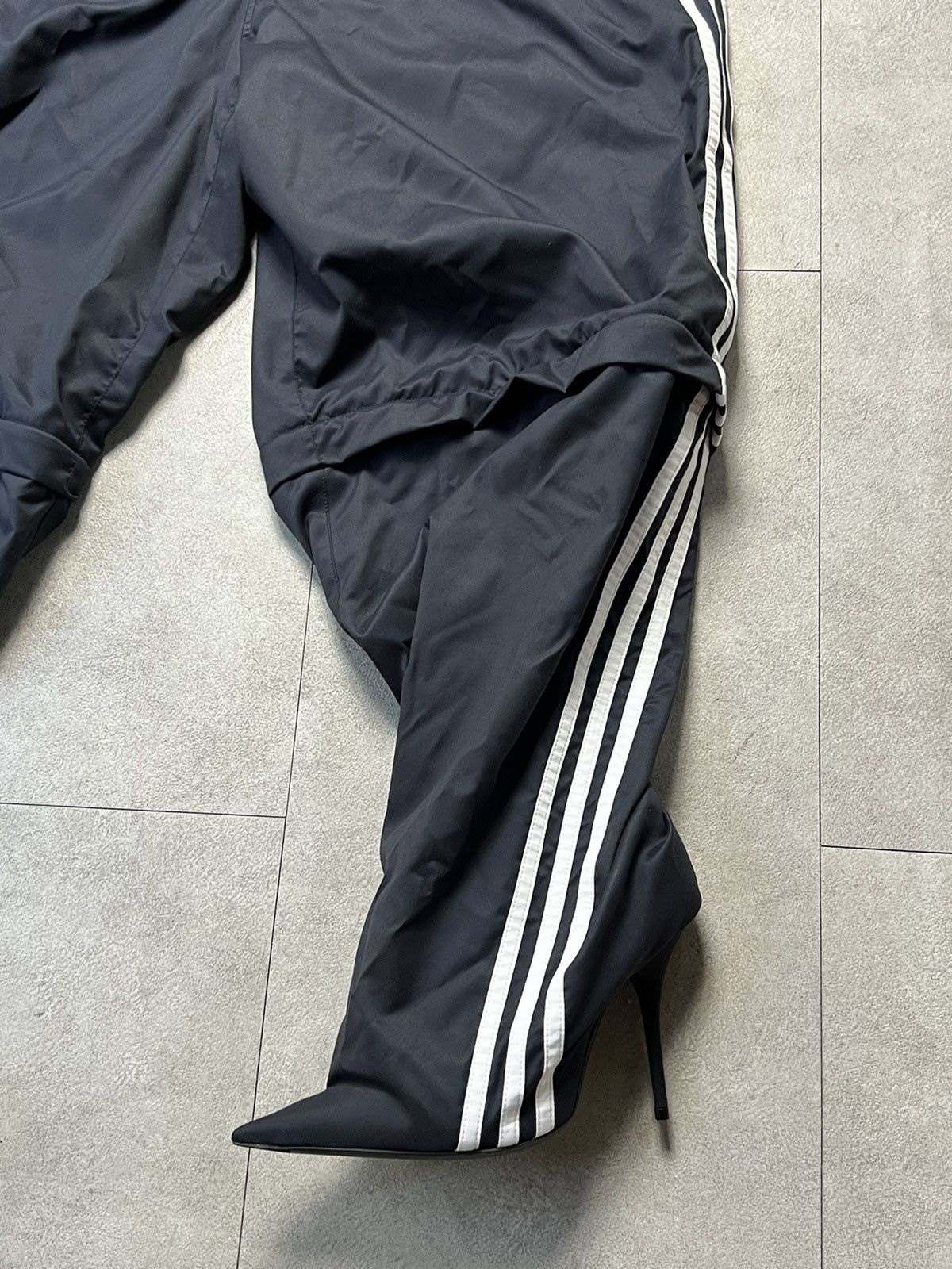 Adidas × Balenciaga Super Rare Balenciaga Adidas Show Piece Hybrid Heels Pants Size 28" / US 6 / IT 42 - 3 Thumbnail