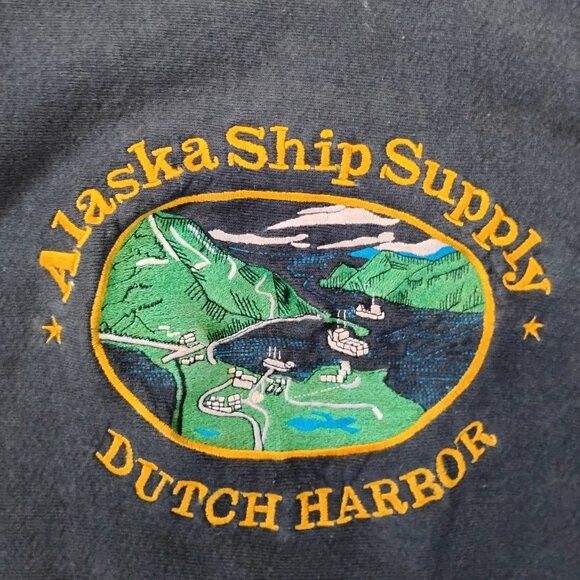 Lee Vintage Lee Cross Alaska Ship Supply Dutch Harbor Sweatshirt Size US L / EU 52-54 / 3 - 1 Thumbnail