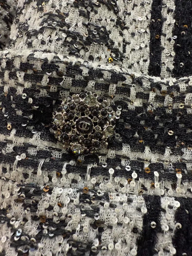 Chanel Chanel Black and white sequined short coat Size S / US 4 / IT 40 - 3 Thumbnail