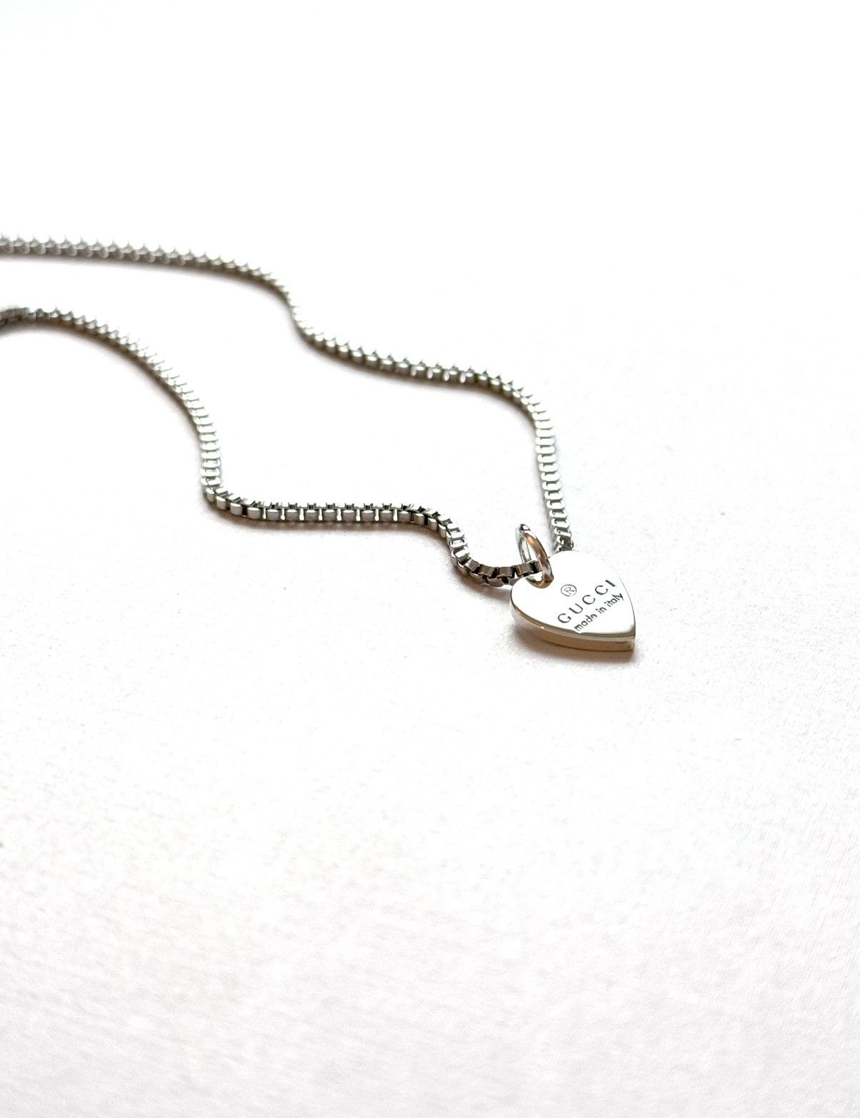 Gucci .925 Silver Heart Pendant on Chain/Necklace