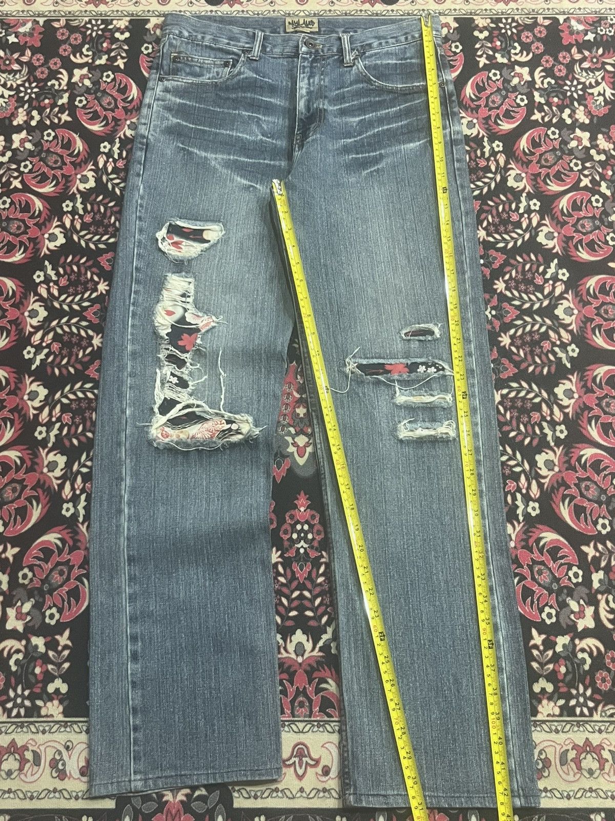 Japanese Brand Vintage Nylaus Floral Boho Patchwork Distressed Whisker Jean Size US 32 / EU 48 - 9 Thumbnail