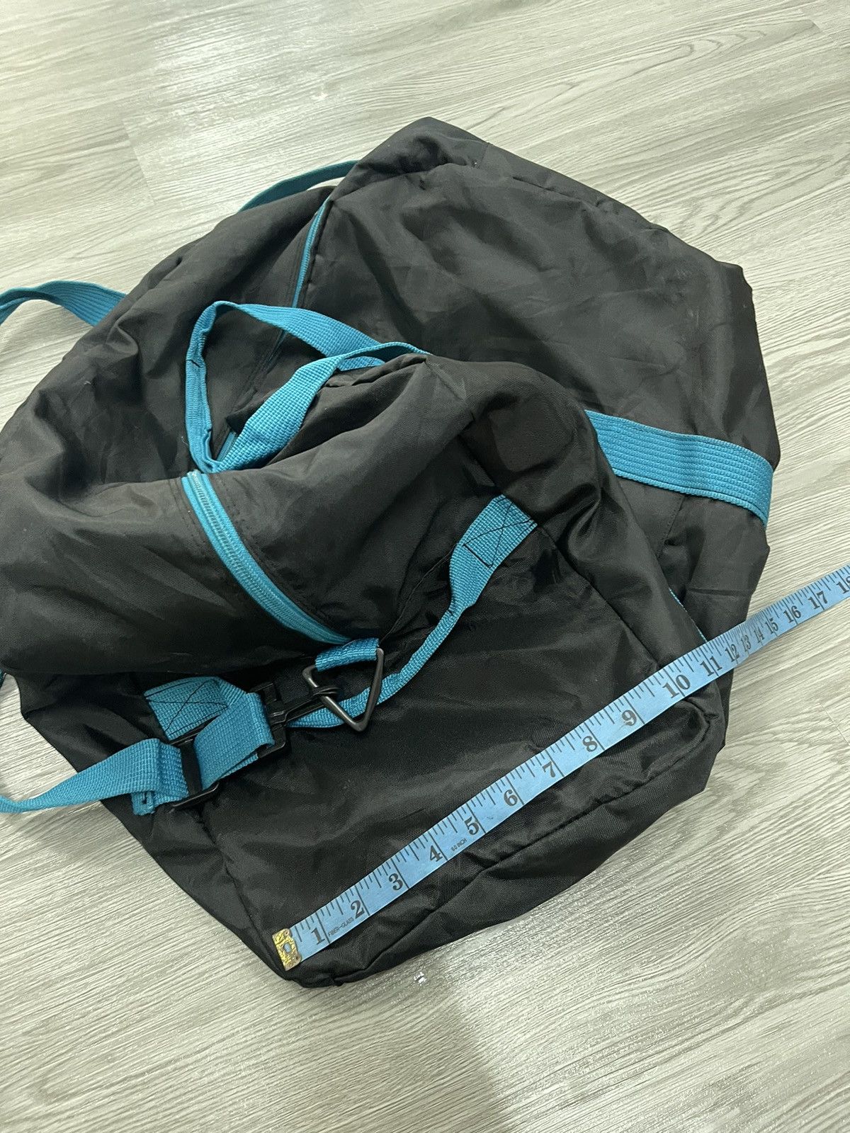 Nike × Vintage 90s Nike Gym Traveller Bag Size ONE SIZE - 15 Thumbnail