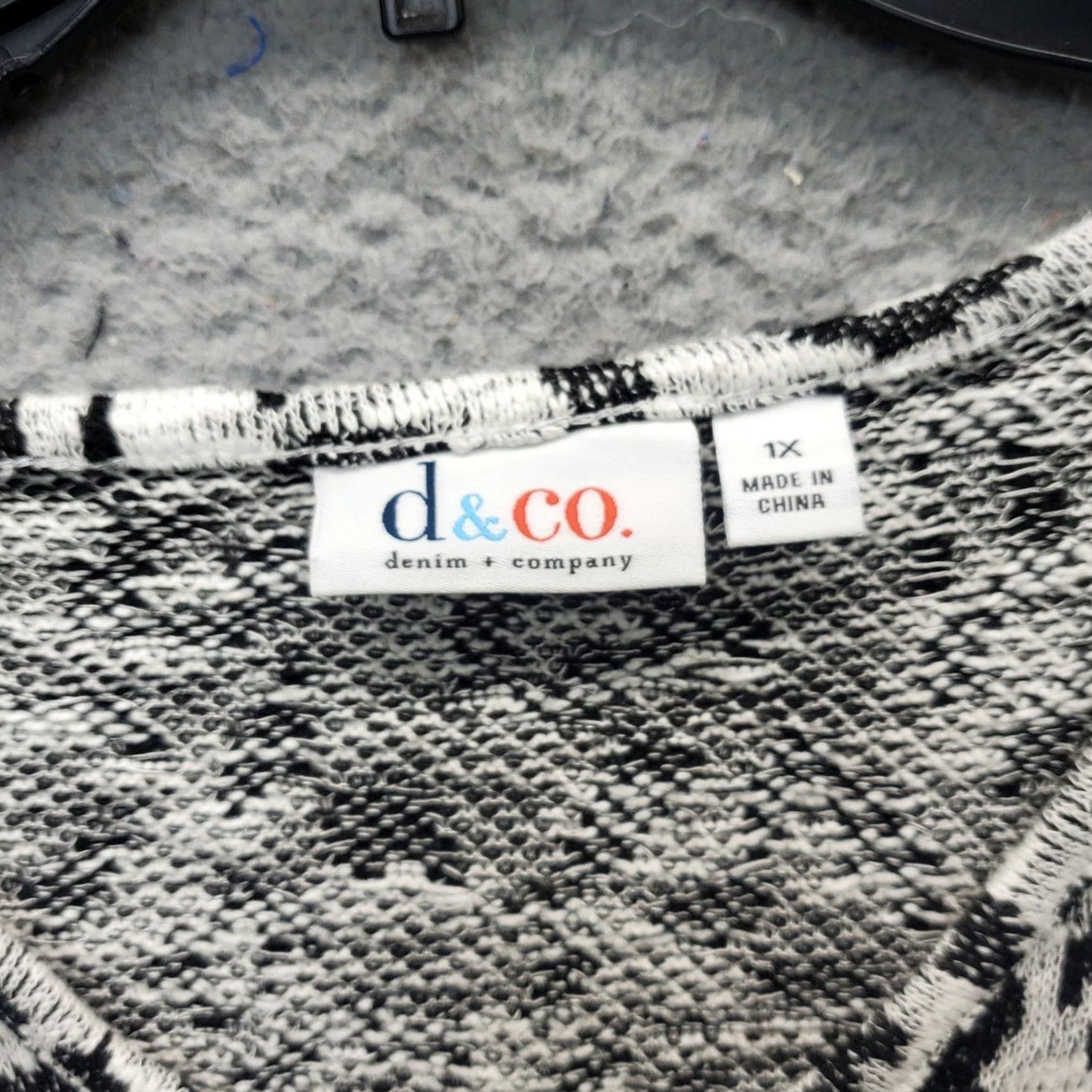 Denim & Co. Denim & Co. Tunic Top Womens 1X Multi Leopard Print Casual Long Sleeve V Neck Shirt Womens Size 1X Multicolor Leopard Print Casual Sleeve Dressy? Size XL / US 12-14 / IT 48-50 - 5 Thumbnail