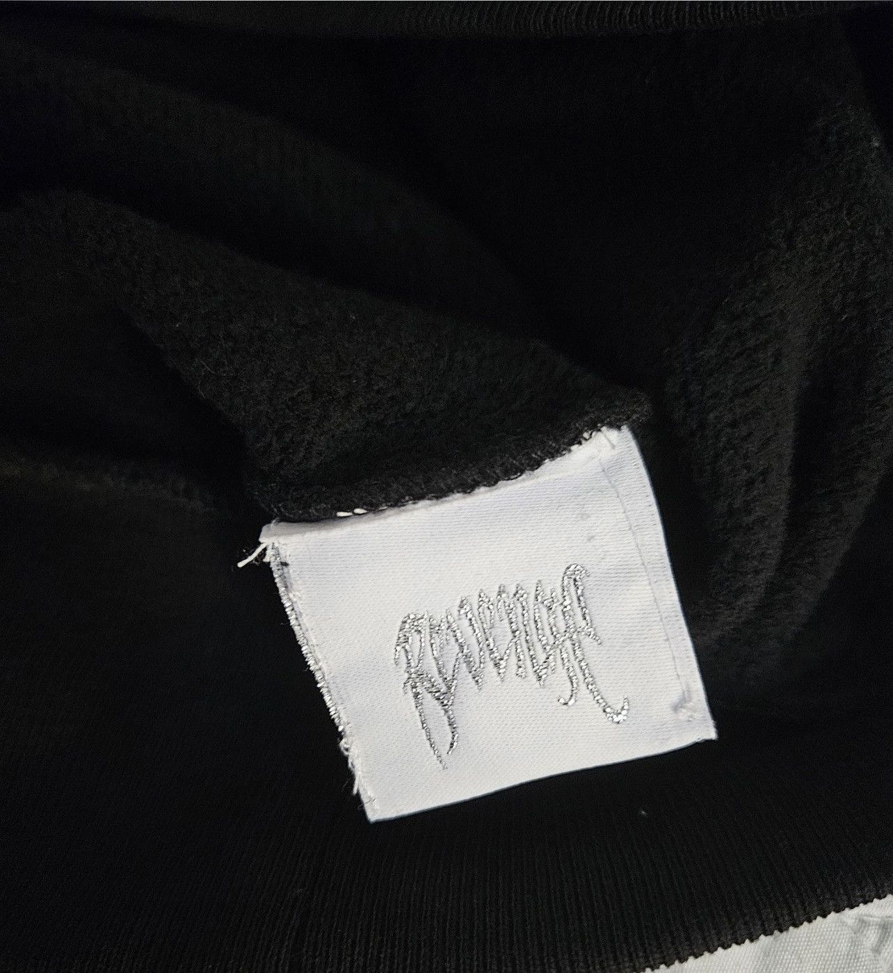 Revenge × Rolling Loud OFFERS‼️ 🌩️ REVENGE x Rolling Loud 🔥 Black Hoodie SIZE MEDIUM Size US M / EU 48-50 / 2 - 5 Thumbnail