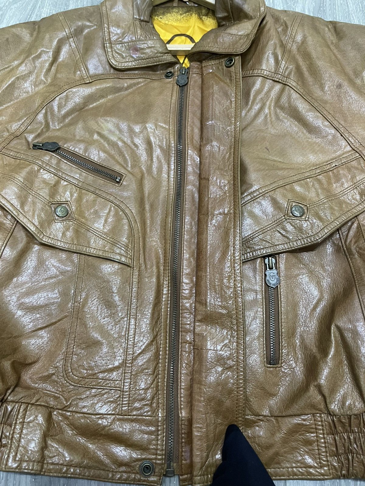 Gianni Valentino 🔥Vintage Gianni Valentino Leather Jacket Big Spellout Logo🔥 Size US M / EU 48-50 / 2 - 14 Thumbnail