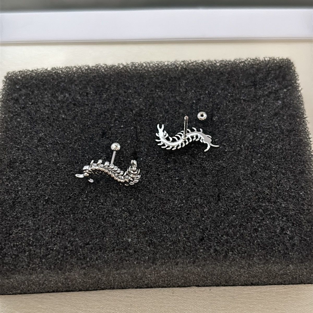Other Centipede Stud Earrings for Men Women Punk Hip Hop Unisex Size ONE SIZE - 2 Thumbnail