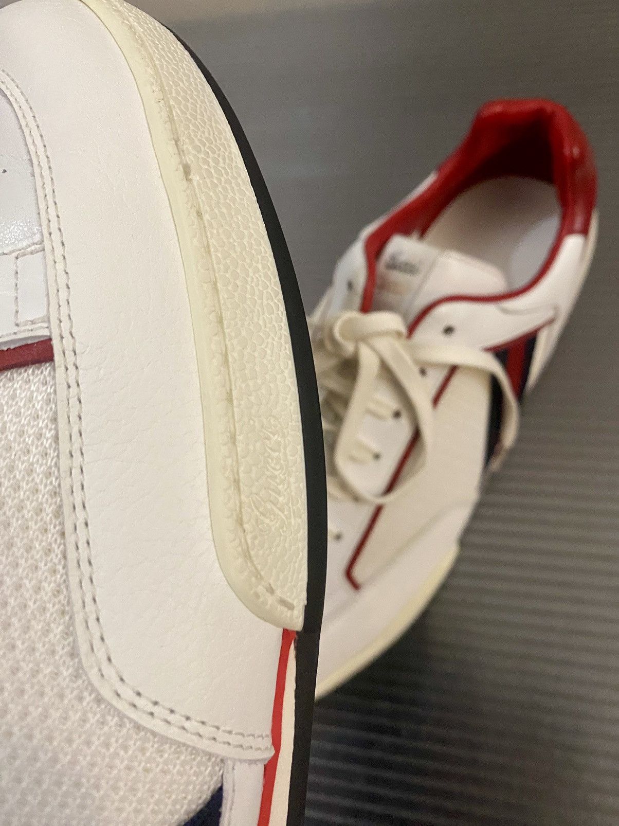 Gucci Gucci 🇮🇹 Great White/Red Tennis 83 Sneakers 10.5 NEW Size US 10.5 / EU 43-44 - 13 Thumbnail