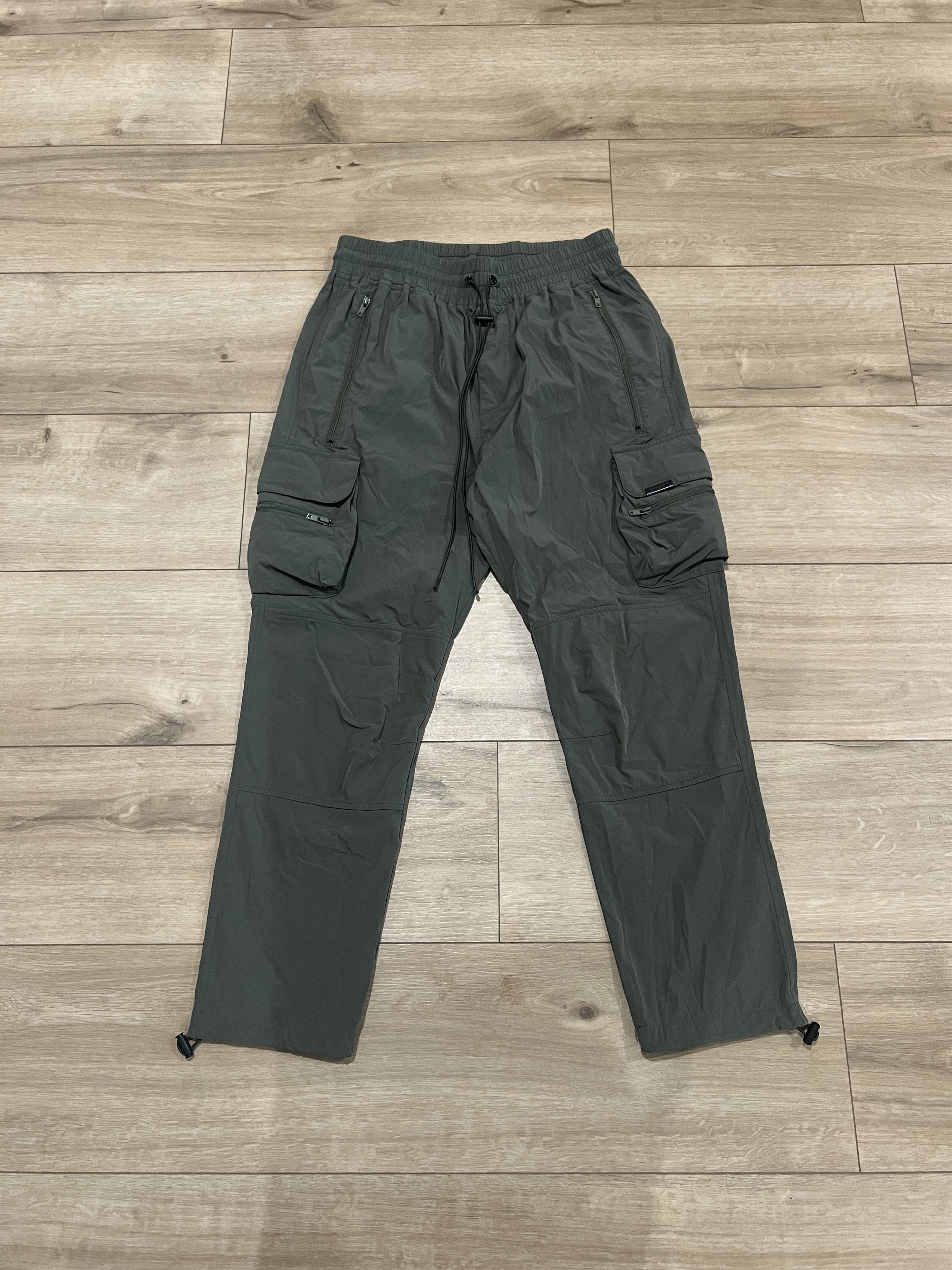 Represent Clo. Represent Clo Gray Nylon Technical Cargo Pant Jogger Utility Size US 28 / EU 44 - 1 Thumbnail