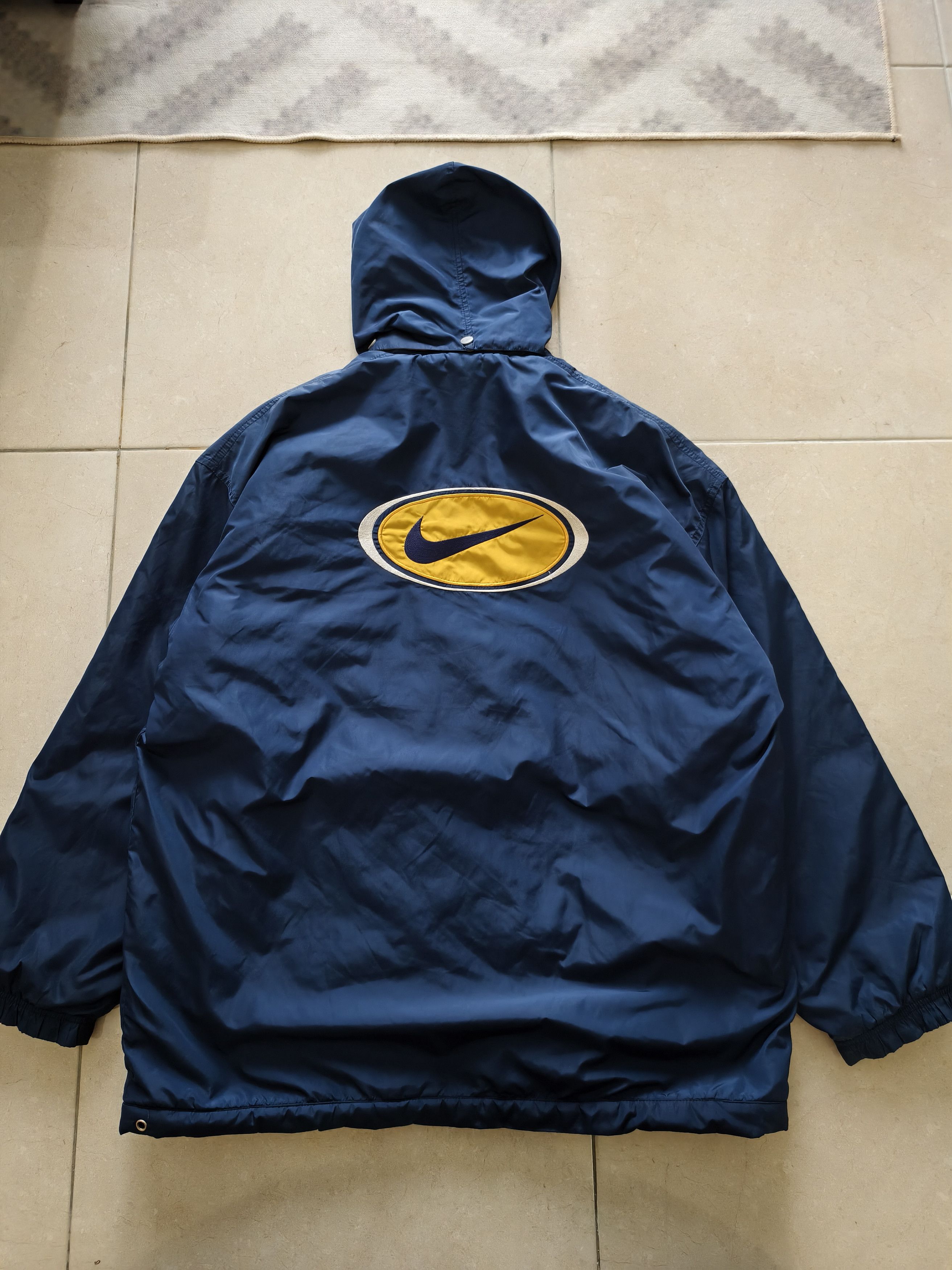 Nike × Vintage 🔥STEALS🔥Very Rare Vintage 90s Nike Big Logo Jacket Size US L / EU 52-54 / 3 - 1 Thumbnail