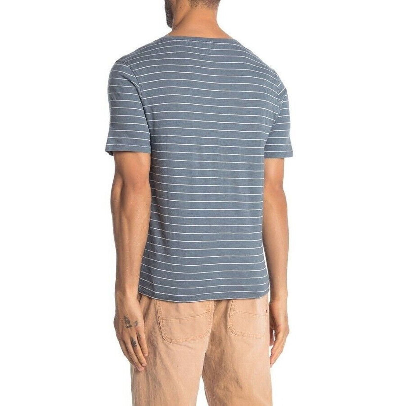 The Unbranded Brand Joe Fresh Men's Gray Striped Cotton Pocket T-Shirt Size 2XL Size US XXL / EU 58 / 5 - 2 Thumbnail