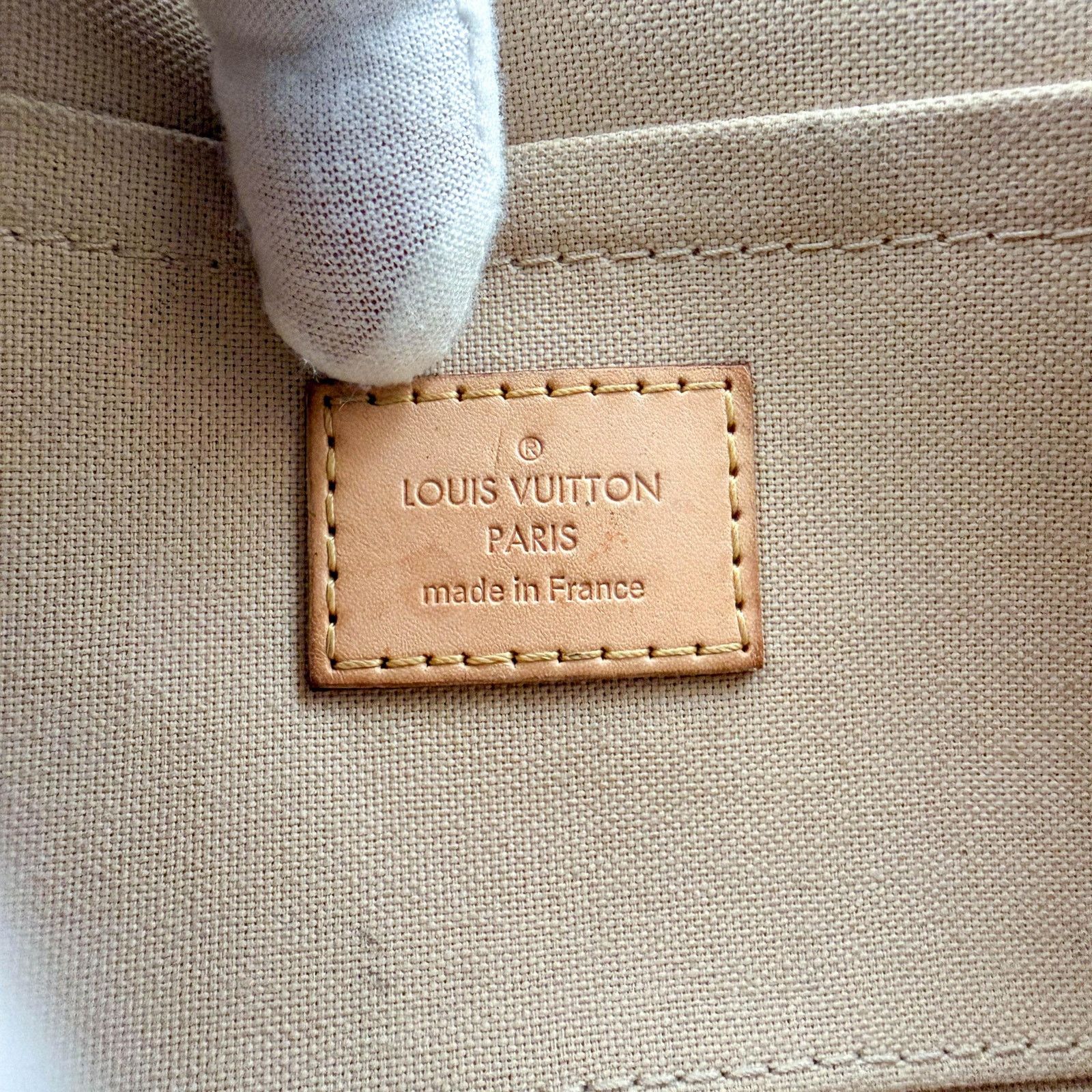 Louis Vuitton Authentic LV Damier Azur Favorite PM Crossbody Bag Size ONE SIZE - 11 Thumbnail