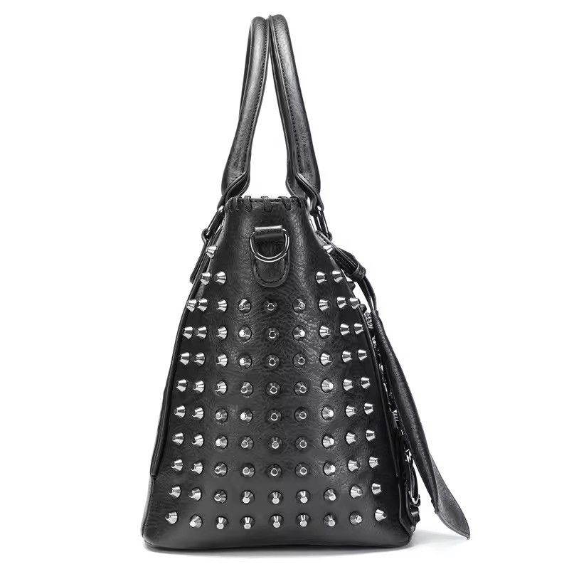 Other Y2K Punk Skull Rivet Leather Crossbody Bag Size ONE SIZE - 4 Thumbnail