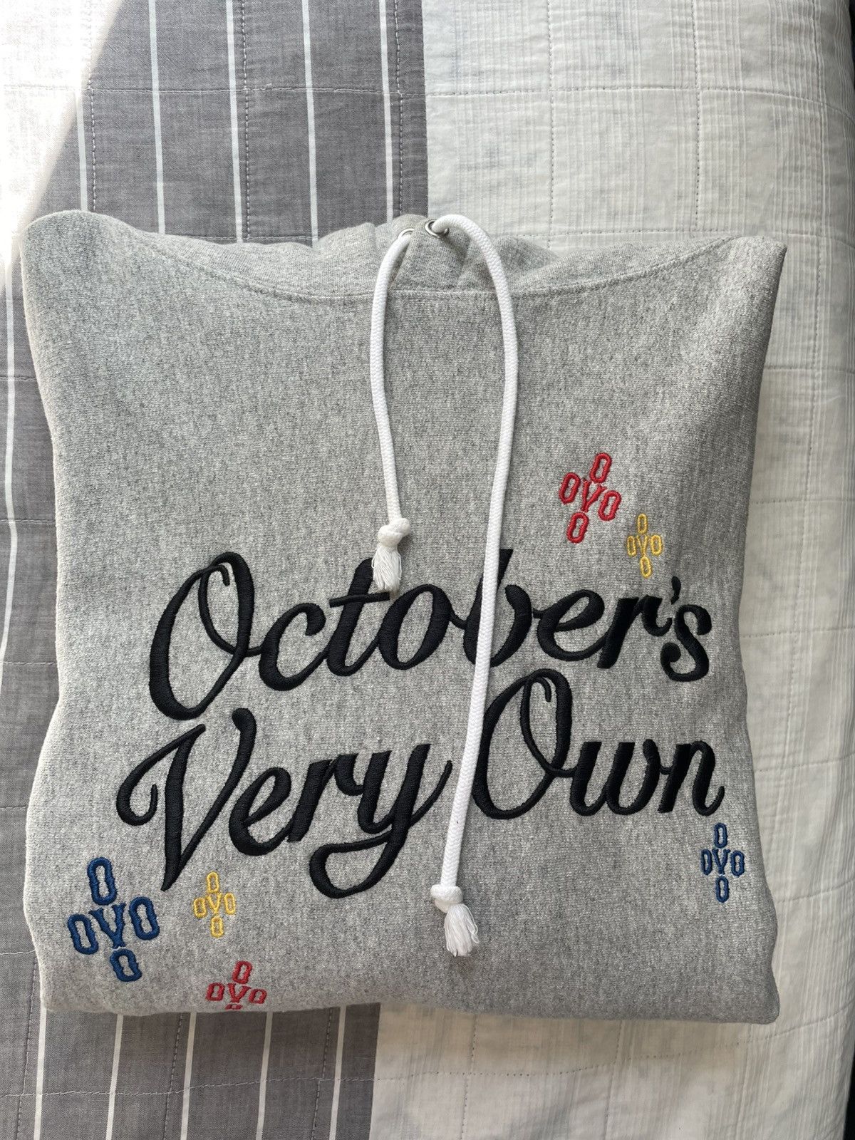 October's Very Own OVO Pom Pom Script Hoodie Size US L / EU 52-54 / 3 - 1 Thumbnail