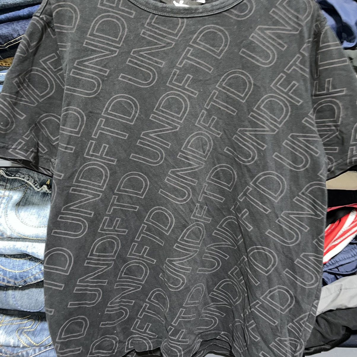 Undefeated × Vintage Undftd Crazy Streetwear Hype Essential All Over Print Shirt Size US M / EU 48-50 / 2 - 4 Thumbnail